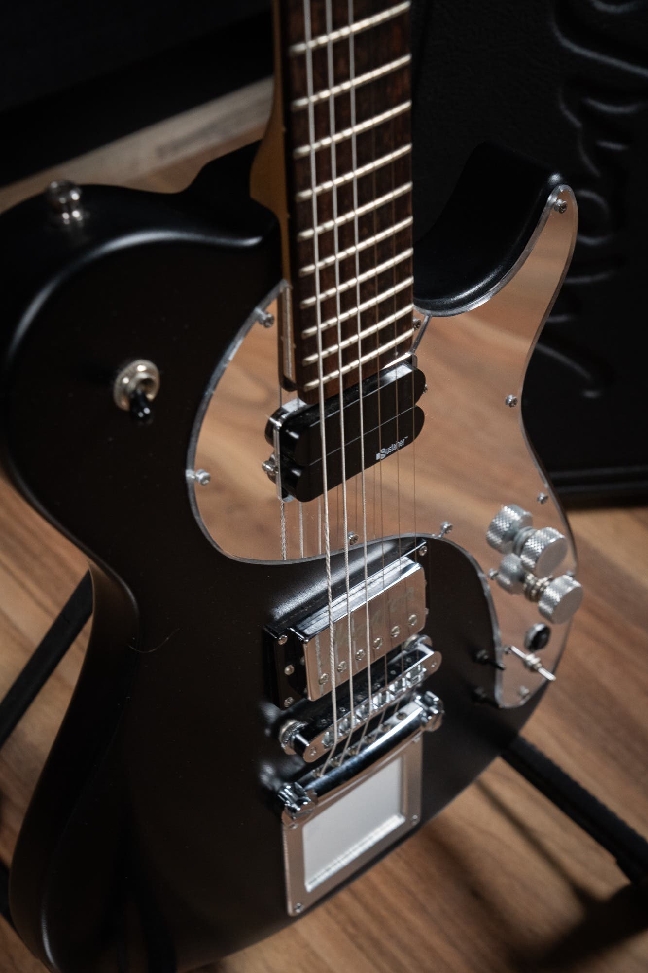 Manson Guitar Works 2011 MA-1 Guitar w/Case - Pre-Owned