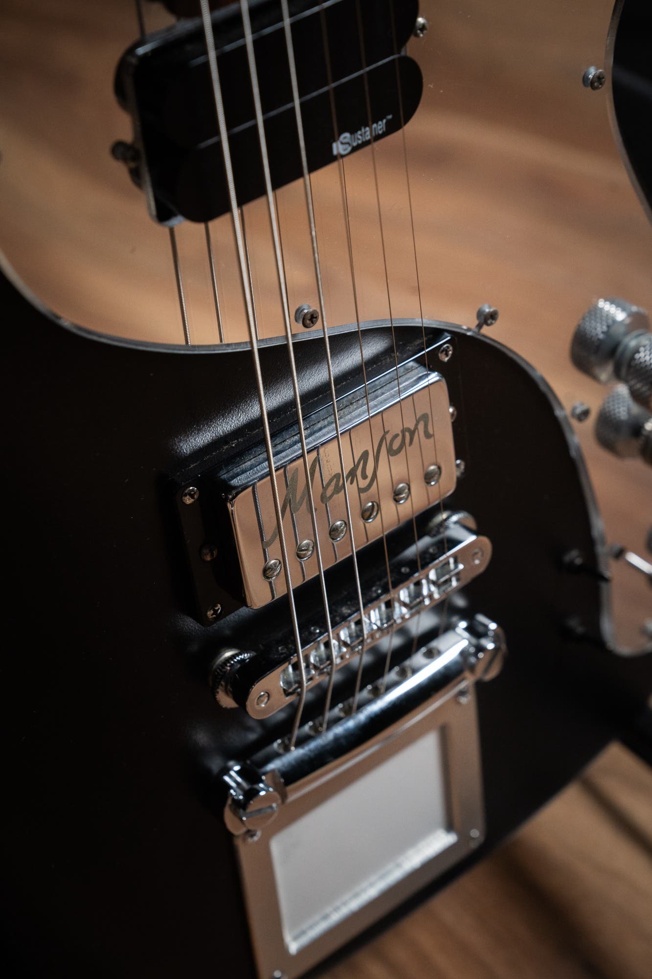 Manson Guitar Works 2011 MA-1 Guitar w/Case - Pre-Owned