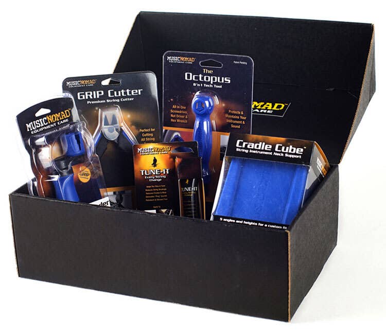 Music Nomad Premium Guitar String Changing Kit