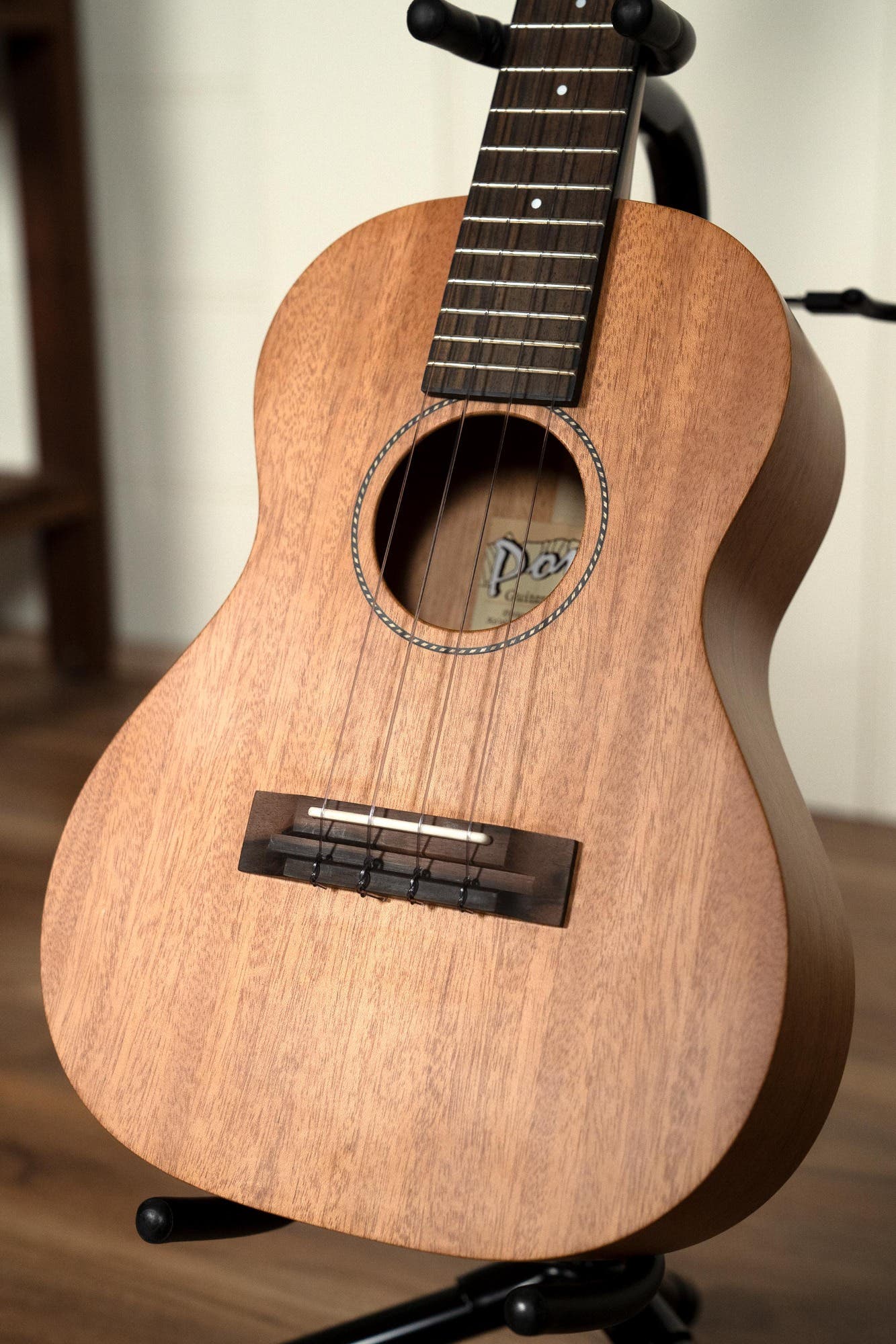 Pono MT Tenor Ukulele - Mahogany (PONO-MT)