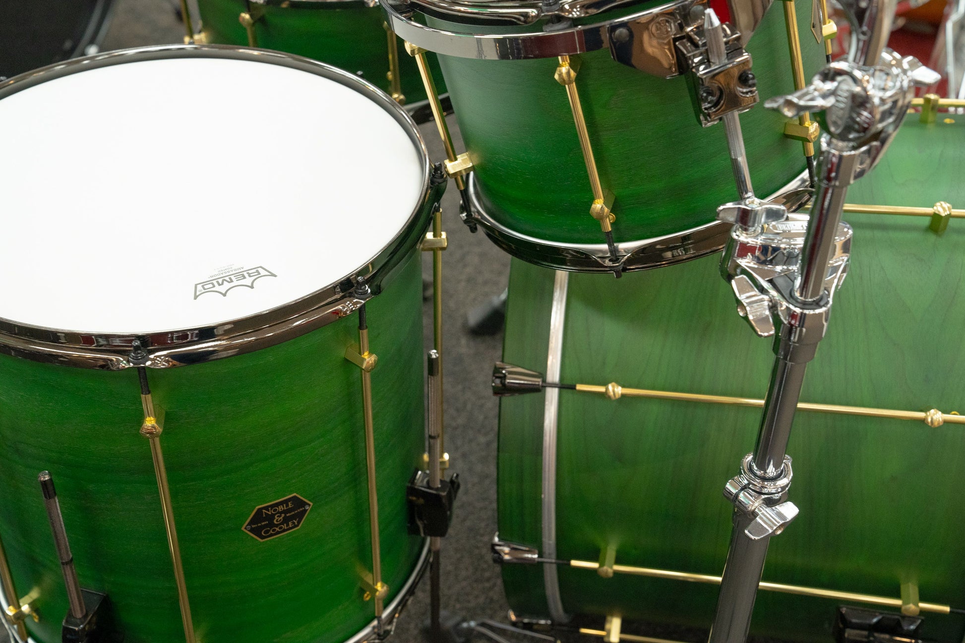 Noble and Cooley Walnut Ply 4pc Drum Kit - Green Stain Matte