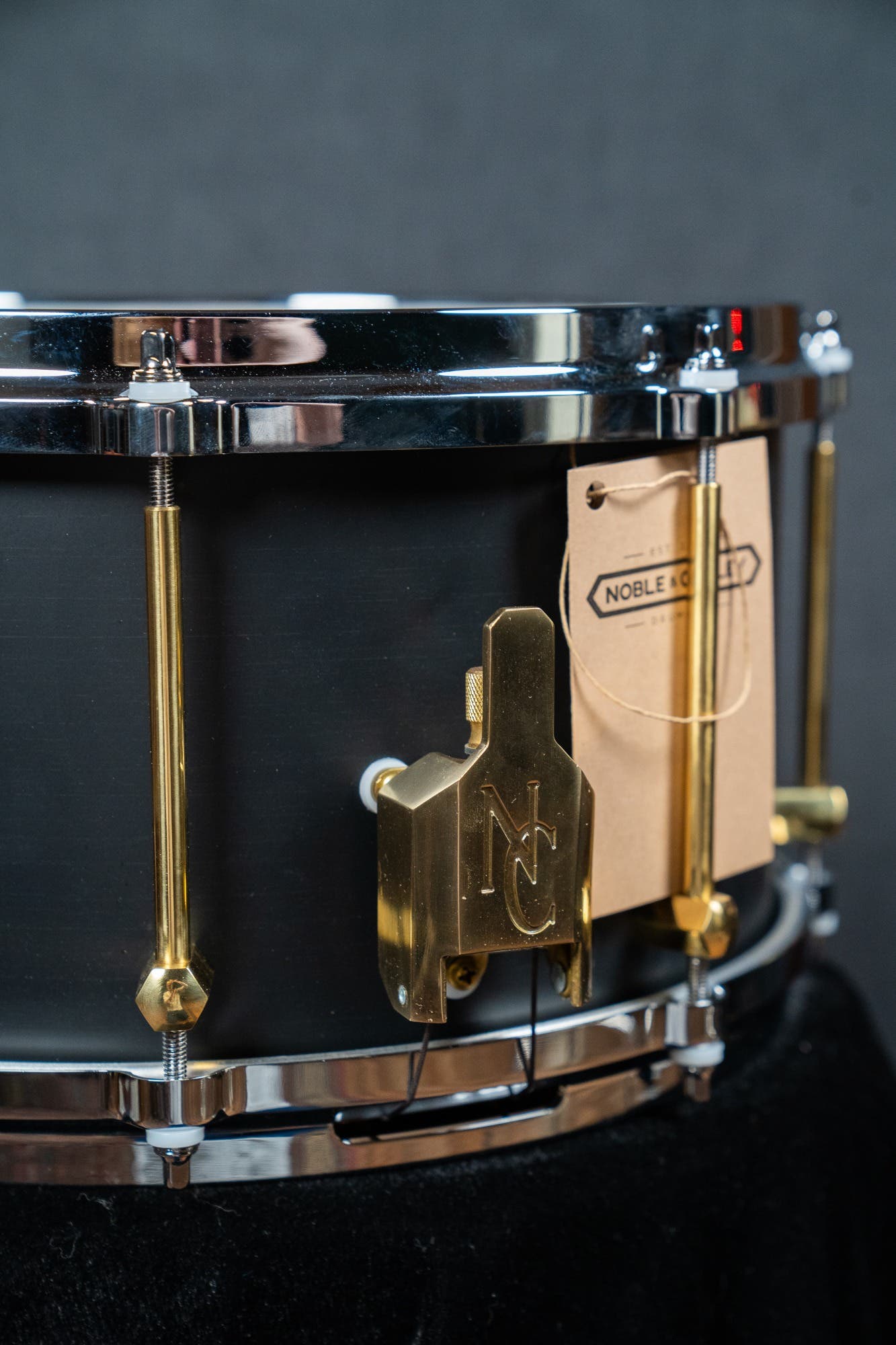 Noble and Cooley 13x7 Solid Shell Maple Snare - Black Super Matte (Brass HW/Chrome Hoops)