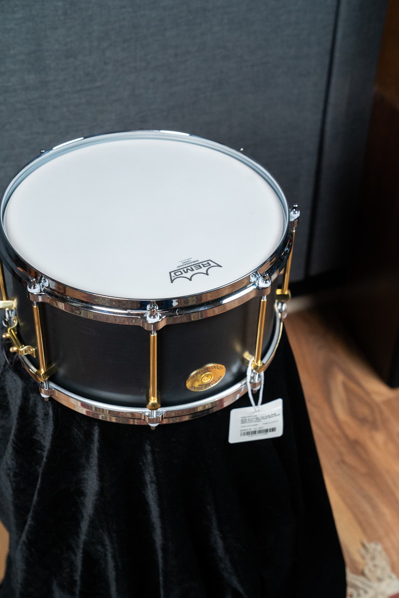 Noble and Cooley 13x7 Solid Shell Maple Snare - Black Super Matte (Brass HW/Chrome Hoops)