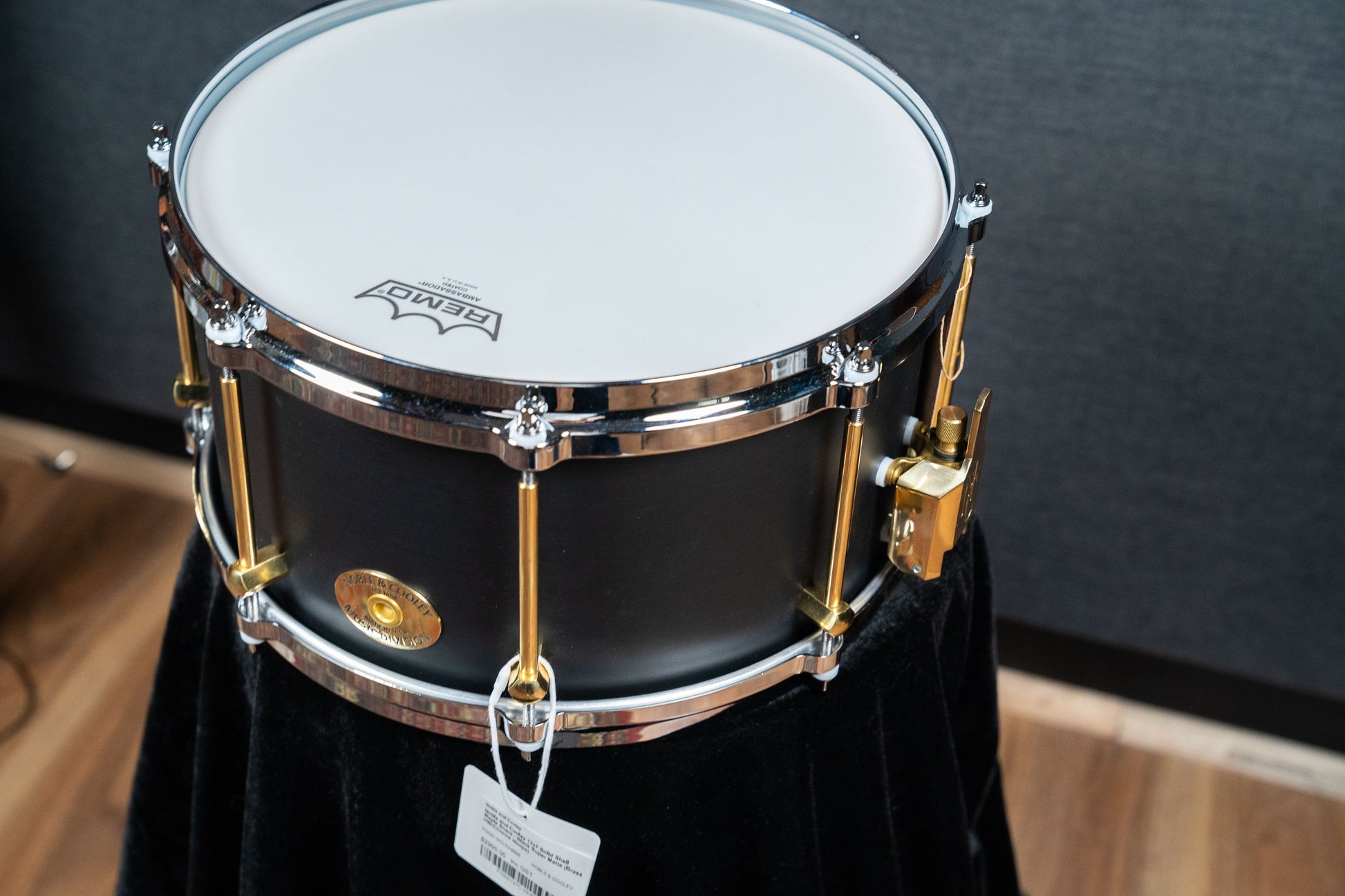 Noble and Cooley 13x7 Solid Shell Maple Snare - Black Super Matte (Brass HW/Chrome Hoops)