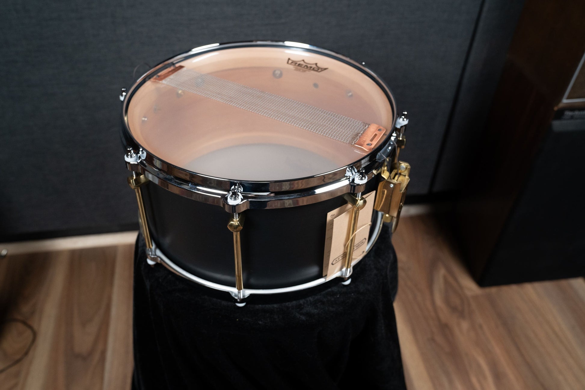 Noble and Cooley 13x7 Solid Shell Maple Snare - Black Super Matte (Brass HW/Chrome Hoops)
