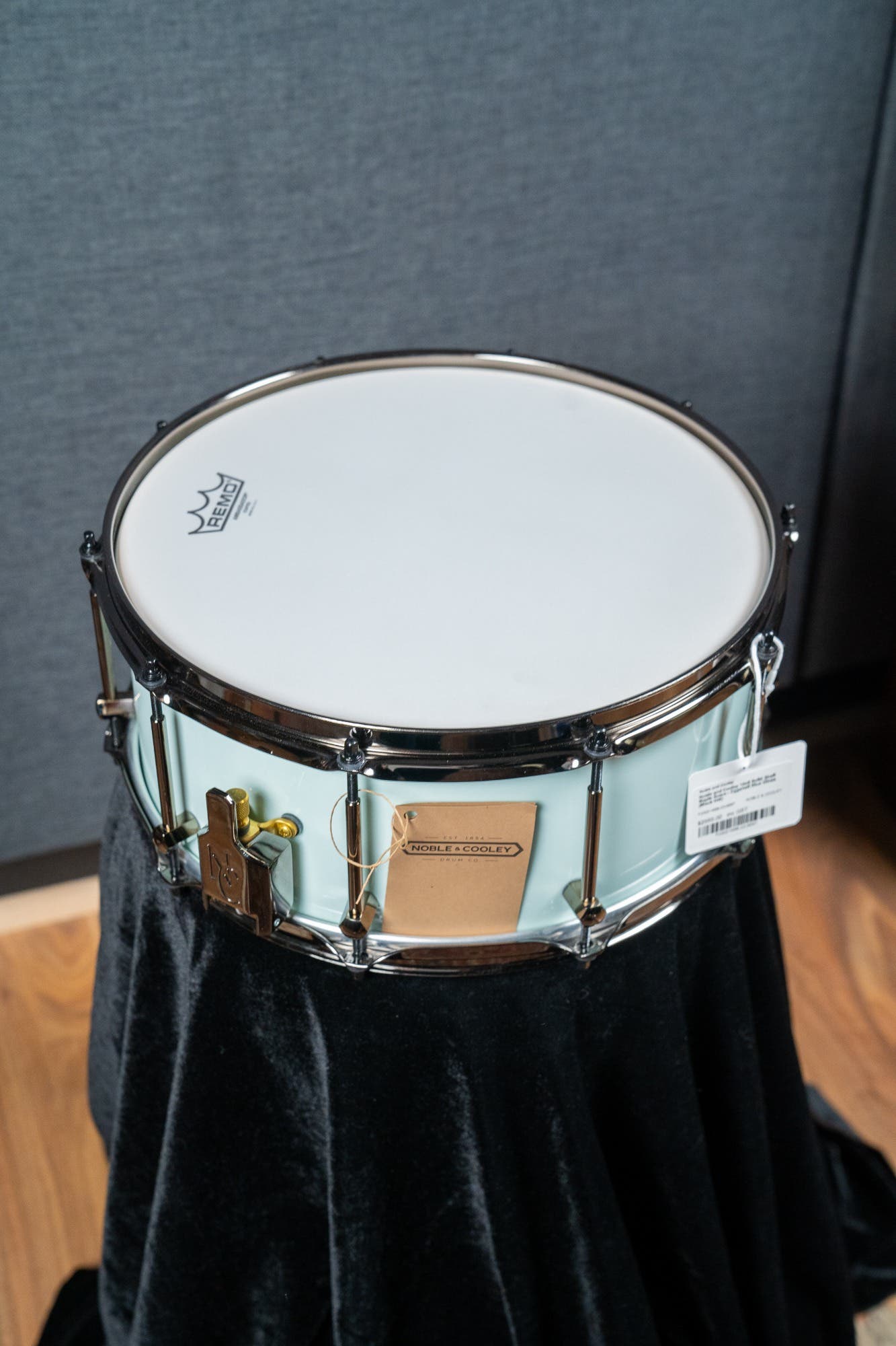 Noble and Cooley 14x6 Solid Shell Maple Snare - Eggshell Blue Gloss (Black HW)