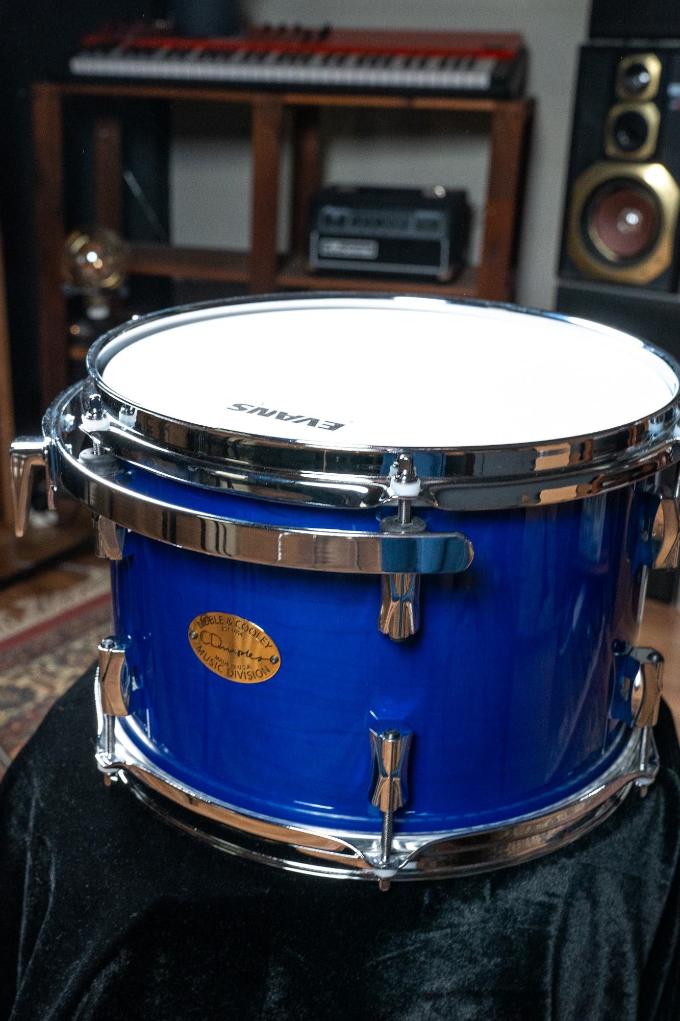 Noble and Cooley 5pc CD Drum Kit - Trans Blue Gloss / Chrome HW (10/12/14/16/22)