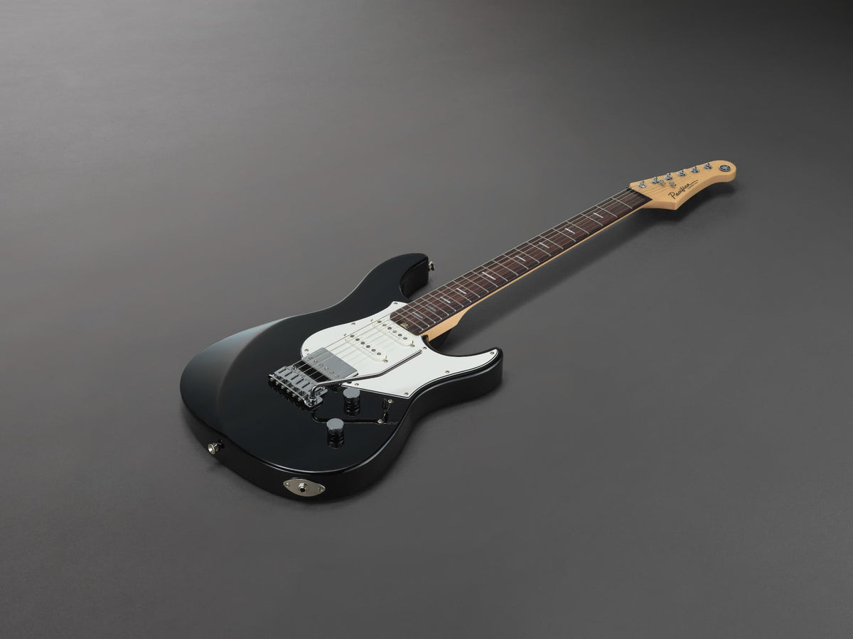 Yamaha Pacifica Standard Plus PACS+12 Electric Guitar -  Black