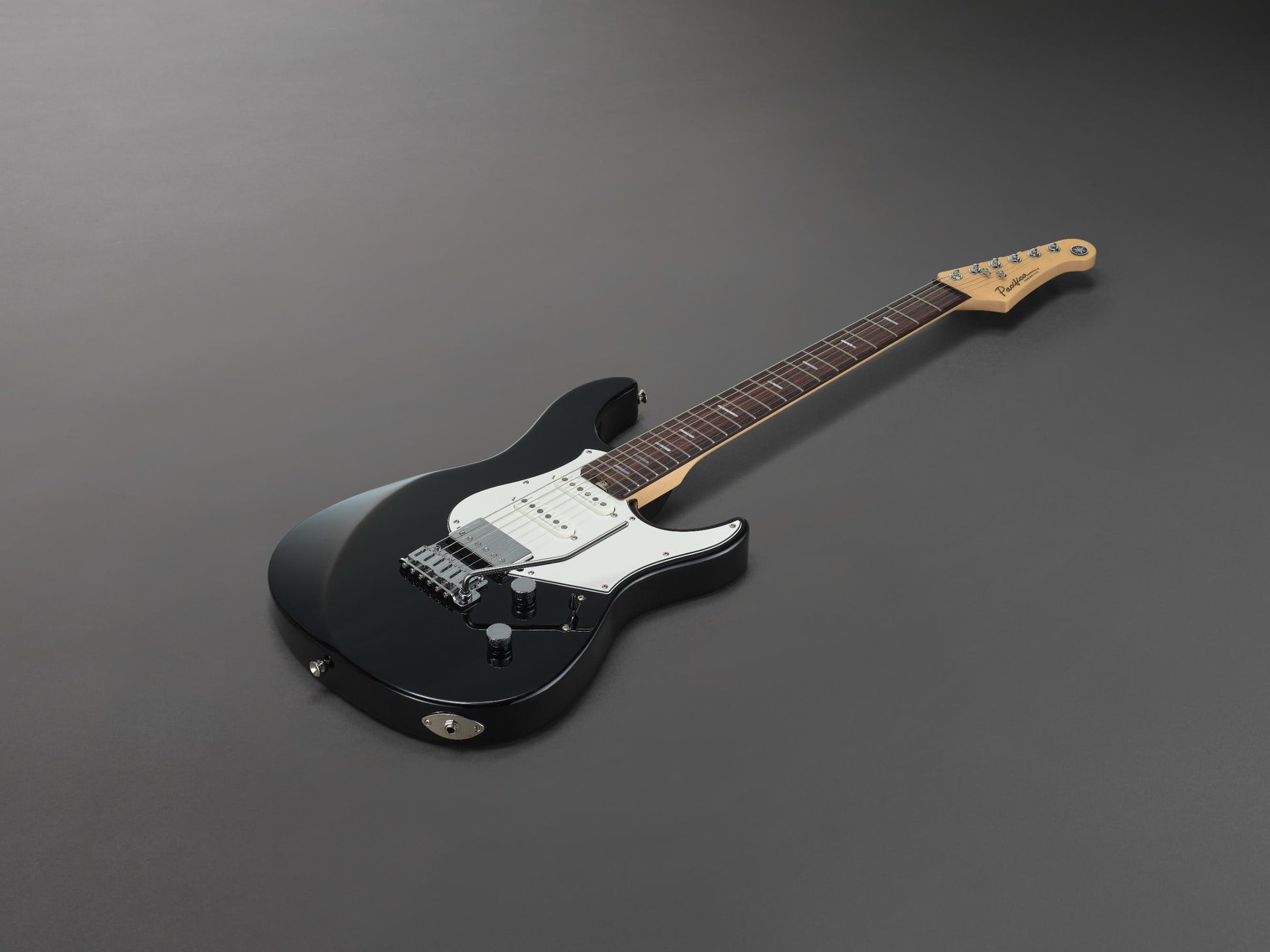 Yamaha Pacifica Standard Plus PACS+12 Electric Guitar -  Black