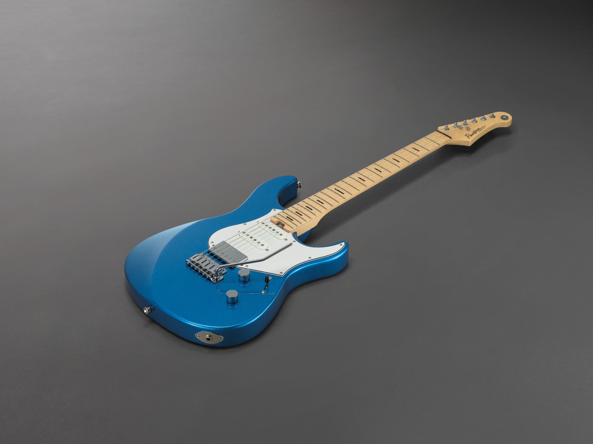 Yamaha Pacifica Standard Plus PACS+12M Electric Guitar - Sparkle Blue