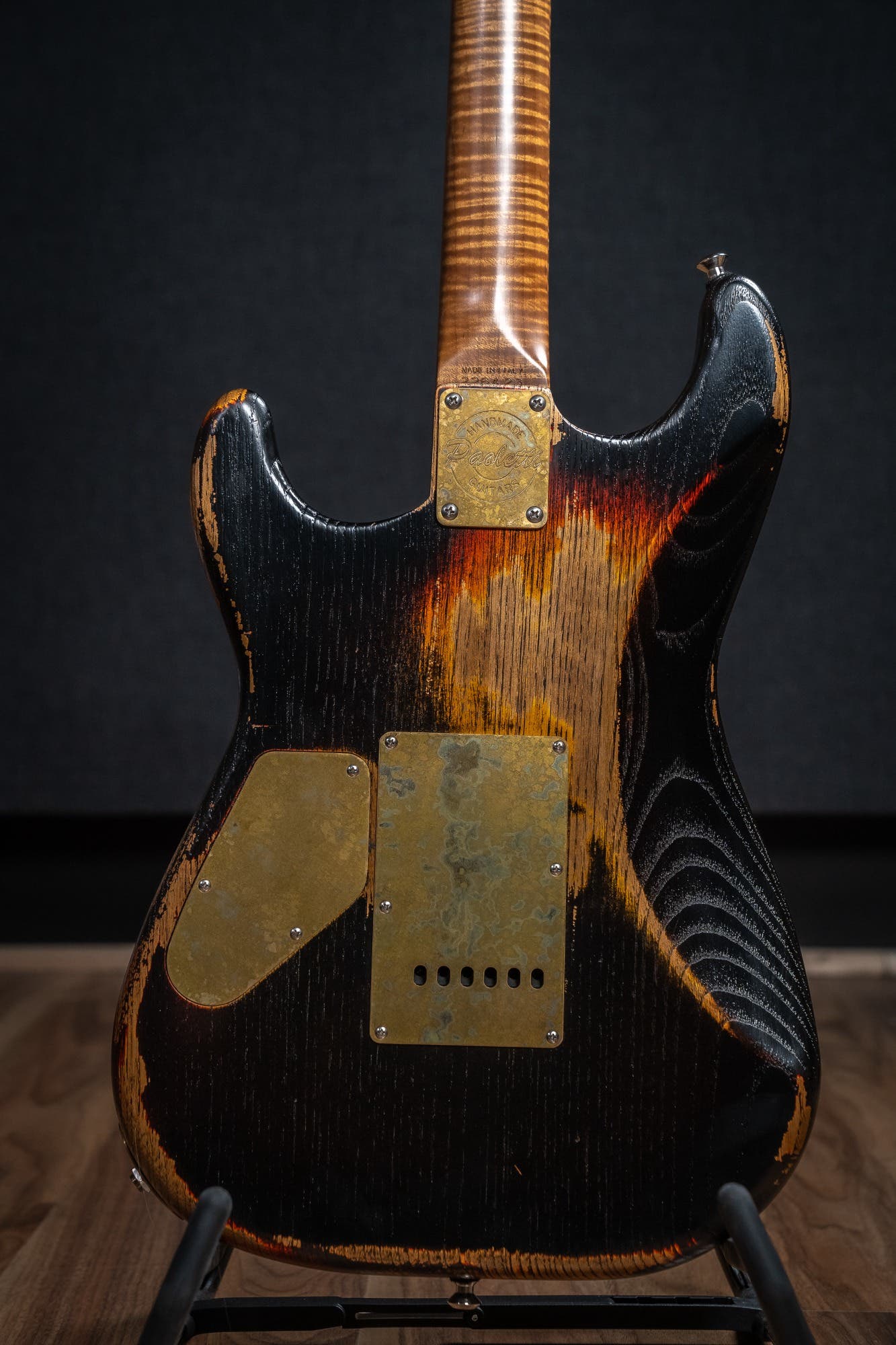 Paoletti Loft Alfa HSS - Flame Maple Neck - Heavy Black over Sunburst (no guard)