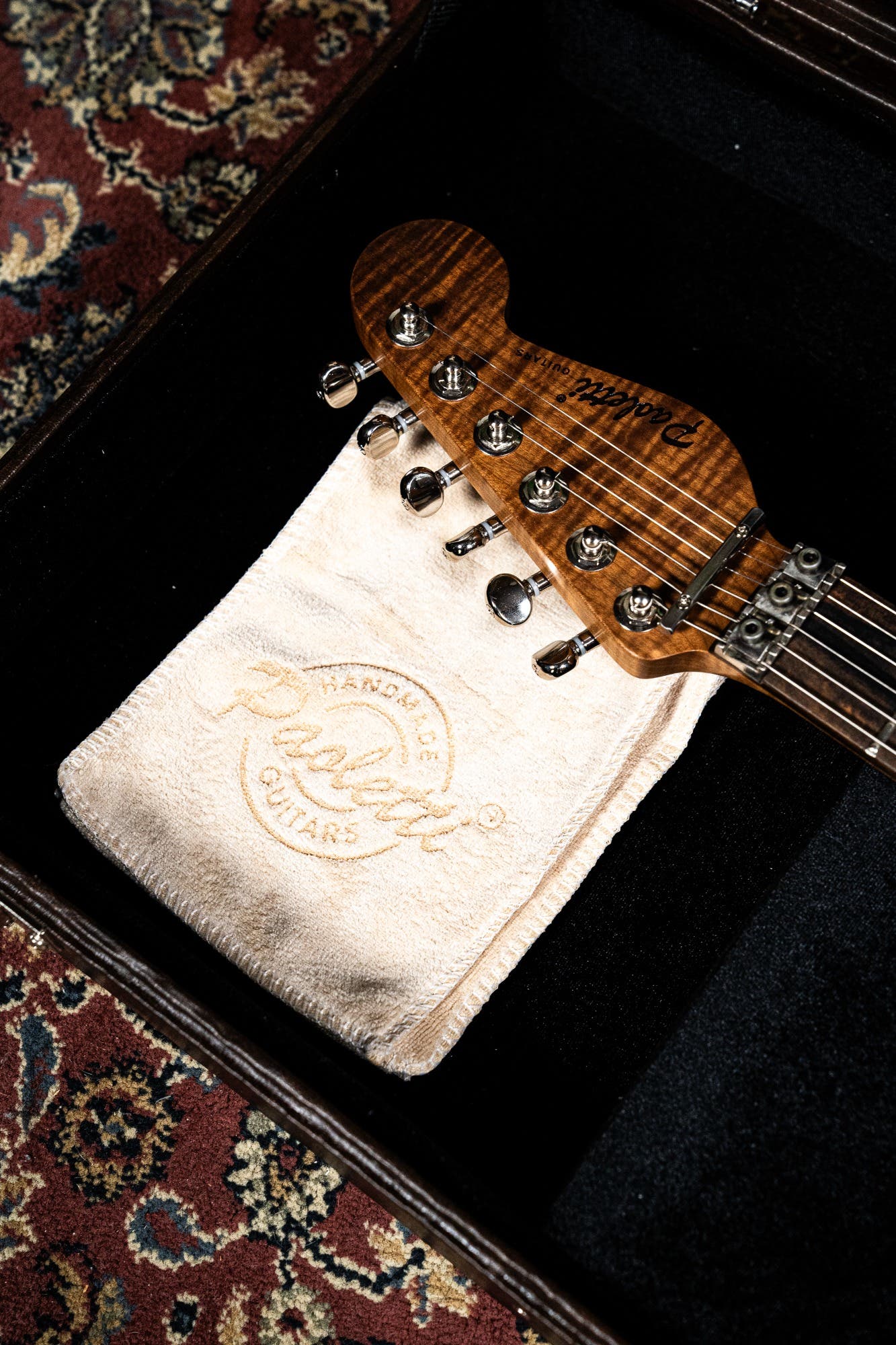 Paoletti Custom Alfa HSS FR - Heavy Deep Blue / Sunburst