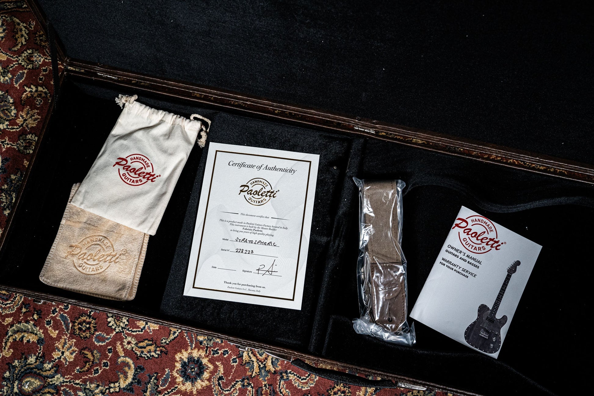 Paoletti Custom Alfa HSS FR - Heavy Deep Blue / Sunburst