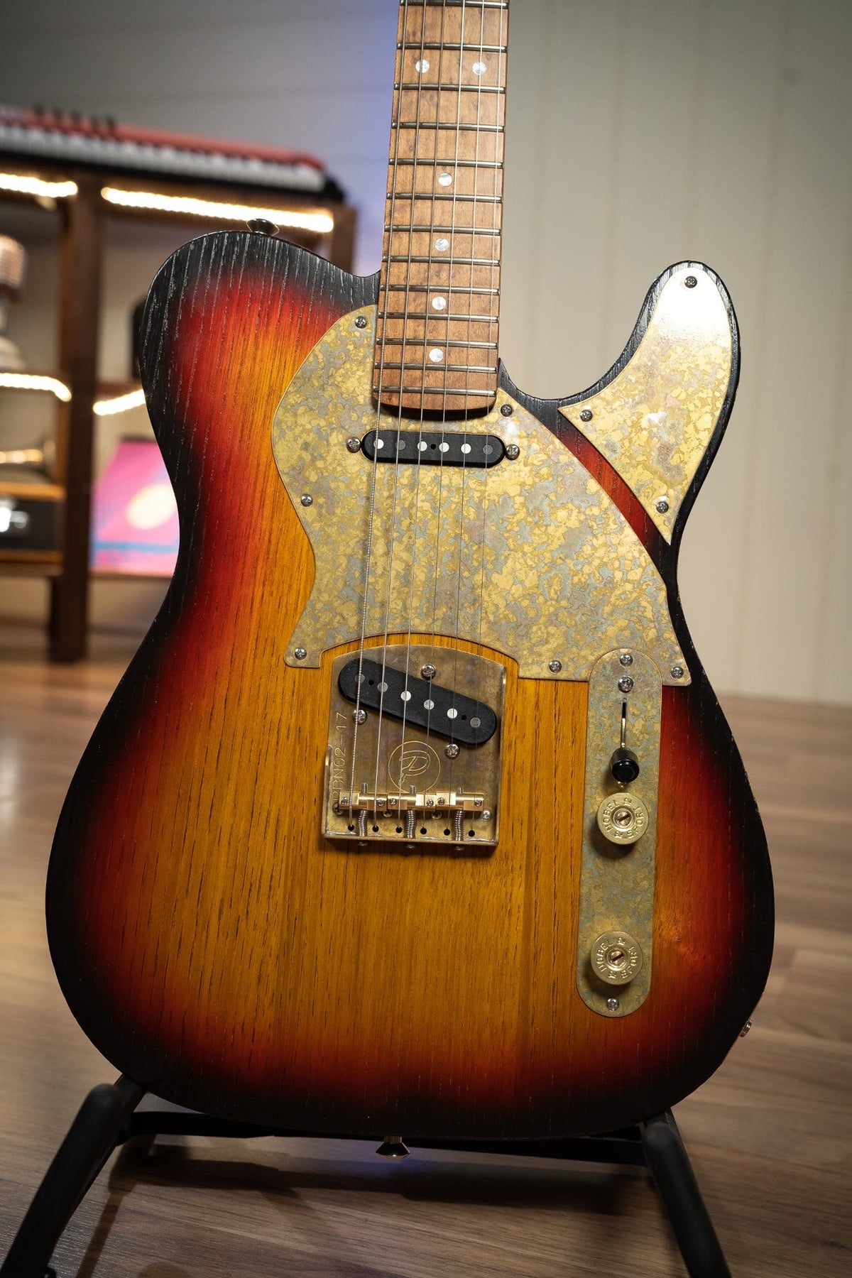 Paoletti Loft Series Nancy SS - 3-Colour Sunburst (Custom non-Relic)