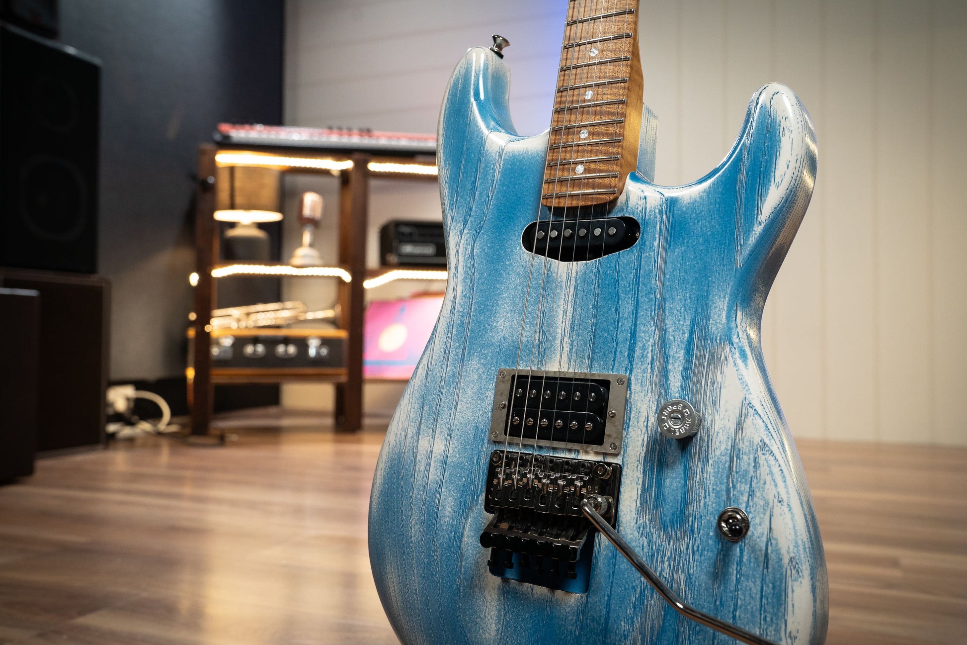 Paoletti Loft Series Alfa HS w/Schaller FR - Dante Heaven / Curly Maple Neck