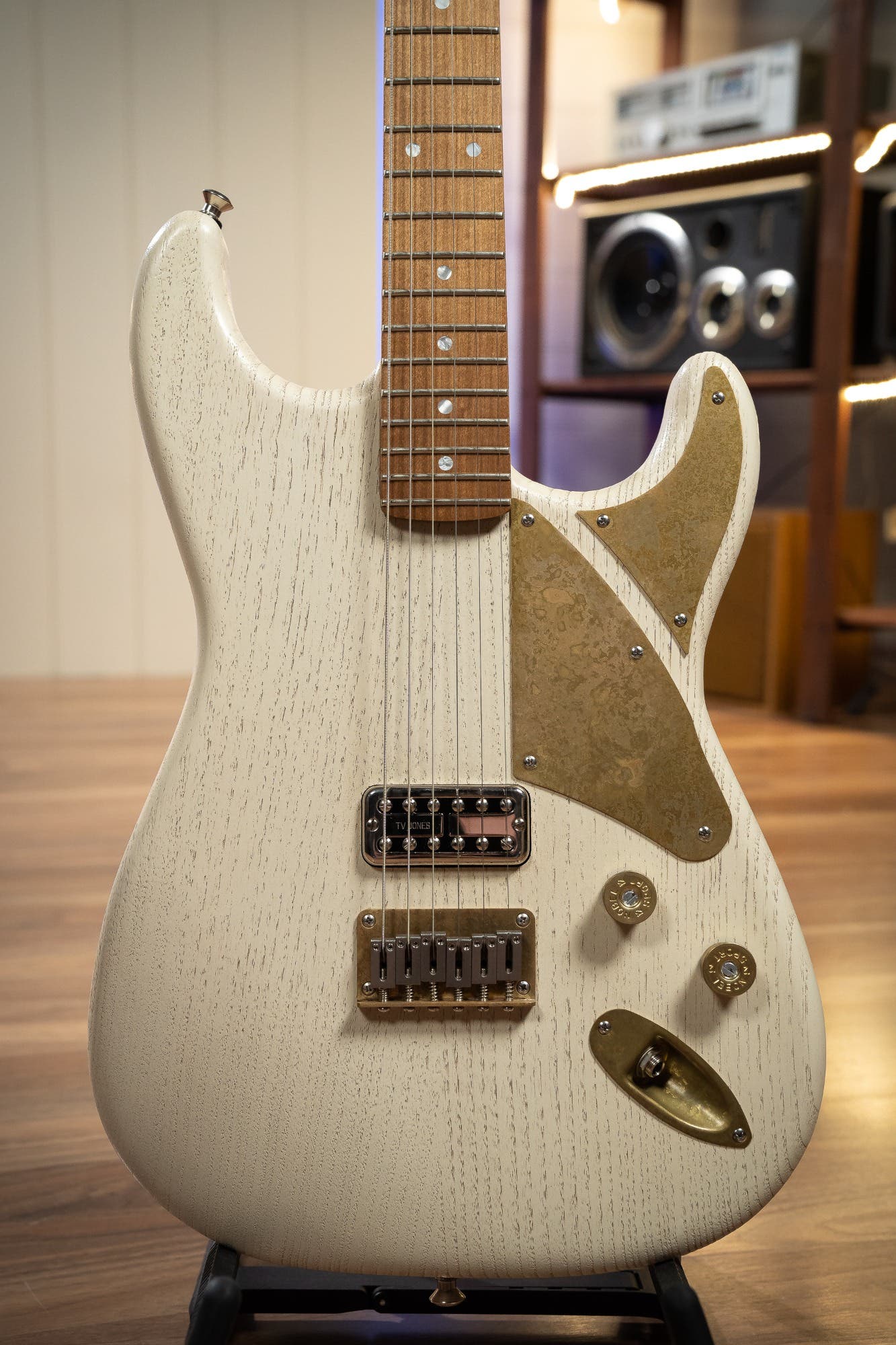 Paoletti Loft Series Alfa Hardtail w/Filtertron - Cream / Pau Ferro FB