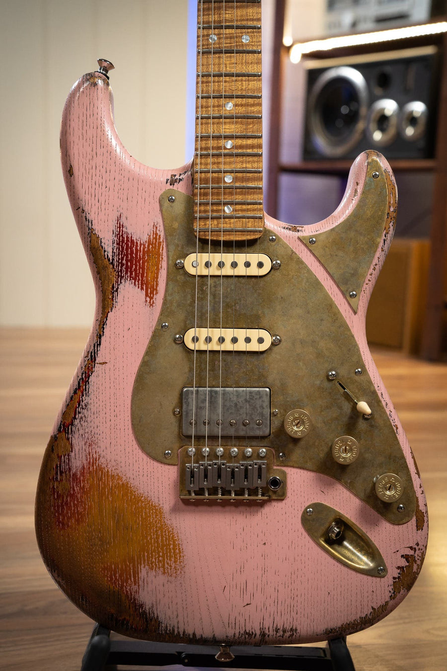 Paoletti Loft Series Alfa HSS - Heavy Pink / Curly Maple