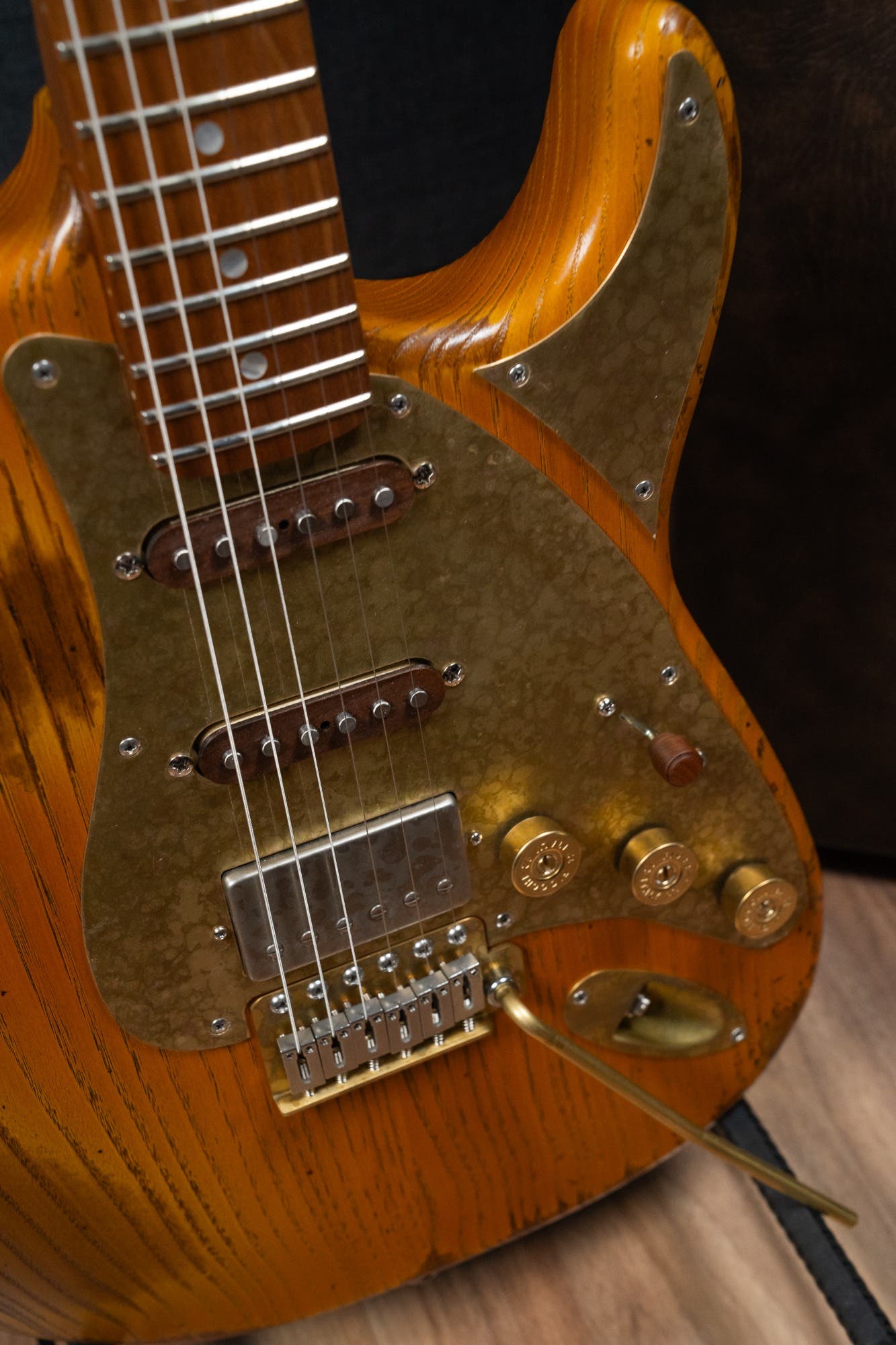 Paoletti Loft Series Alpha HSS - Butterscotch