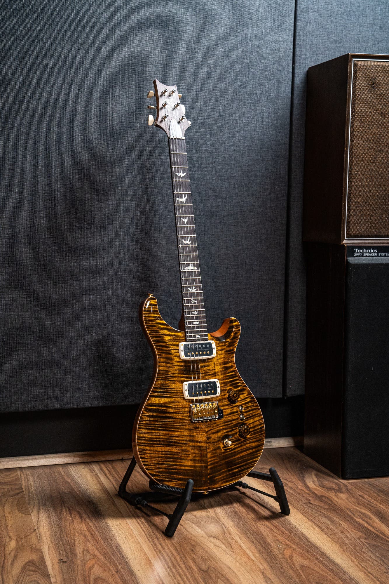 Paul Reed Smith (PRS) Custom 24-08 - Yellow Tiger - 10 Top