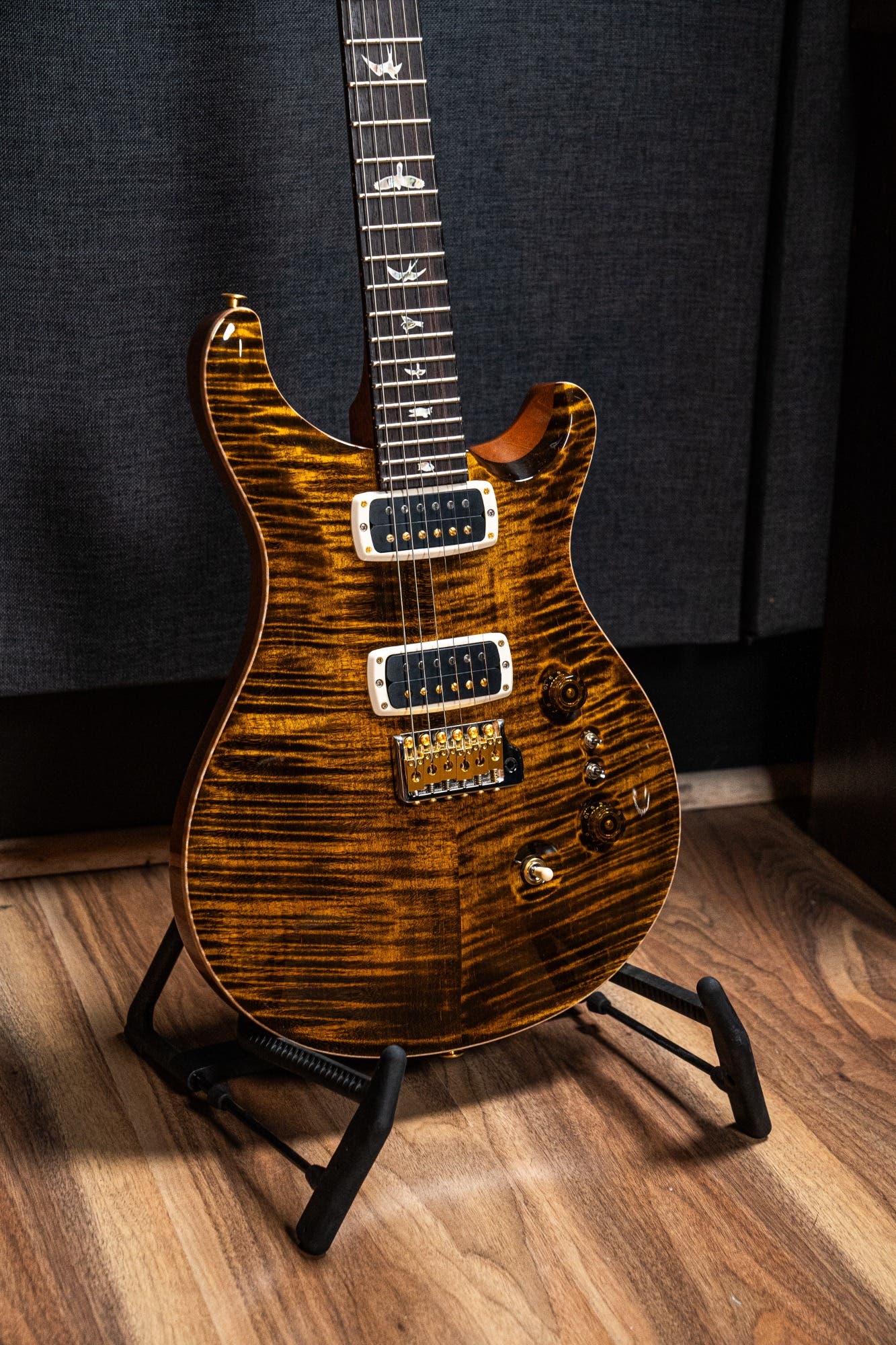 Paul Reed Smith (PRS) Custom 24-08 - Yellow Tiger - 10 Top