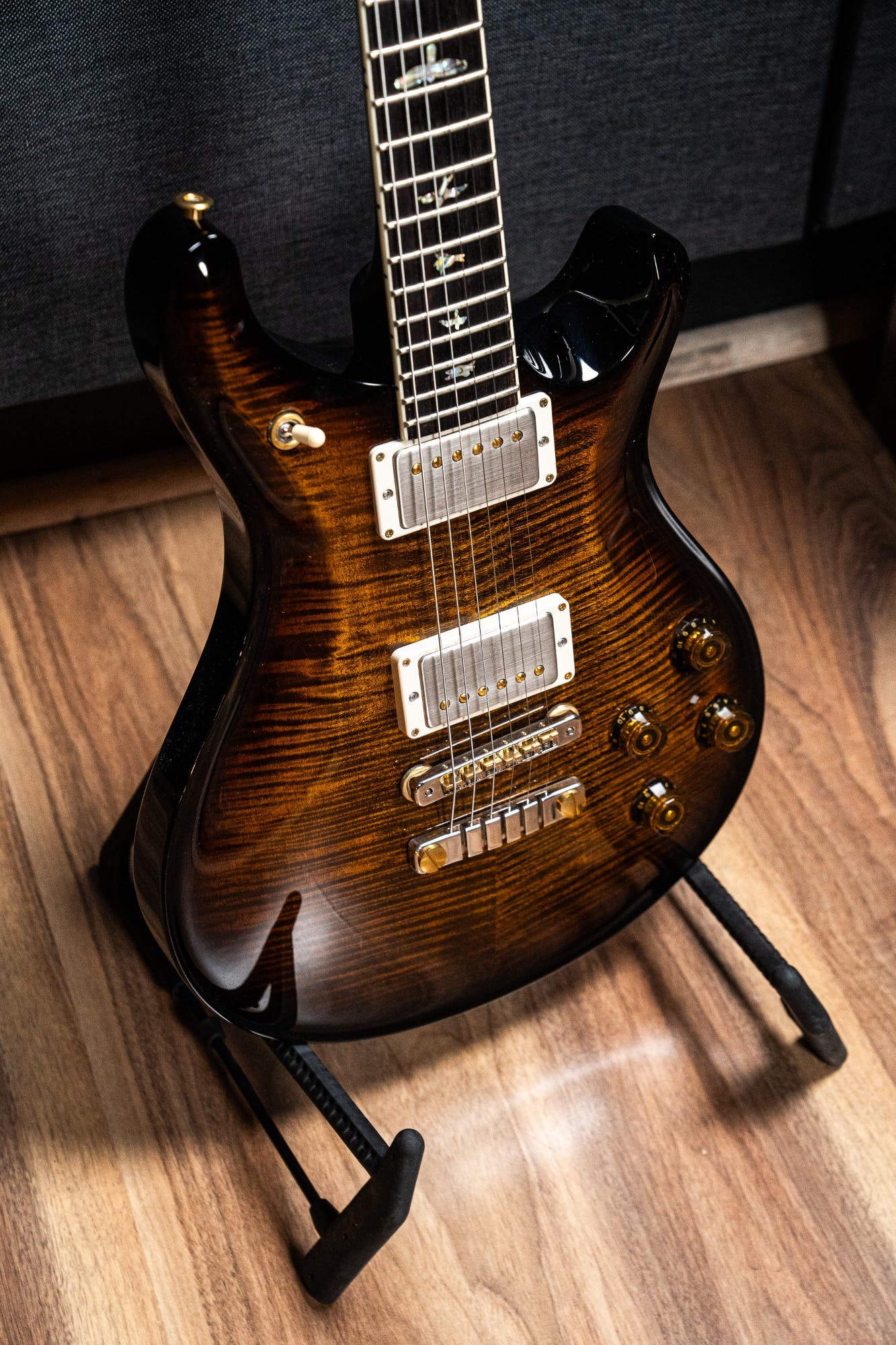 Paul Reed Smith (PRS) McCarty 594 - Black Gold Burst - 10 Top