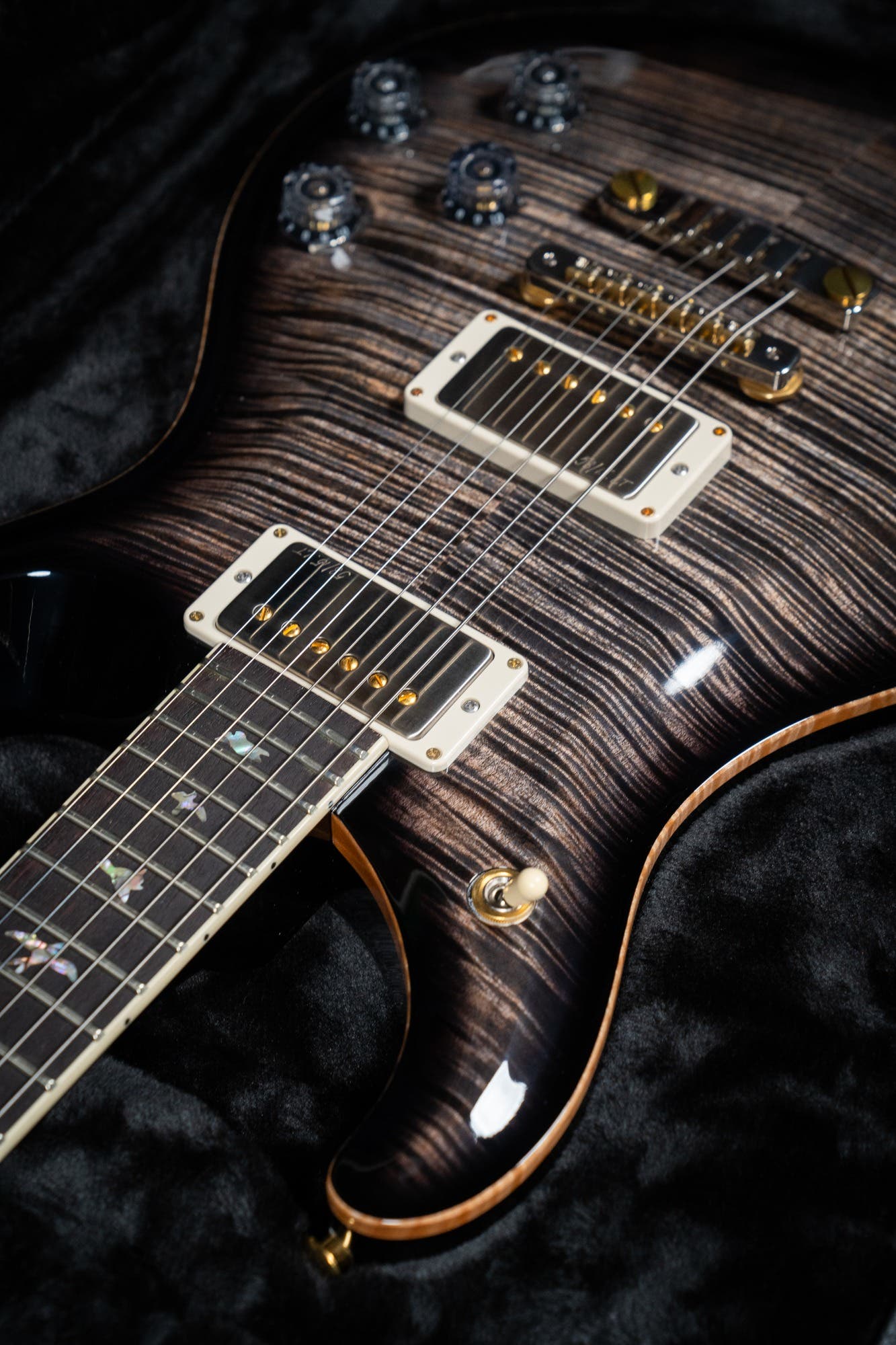Paul Reed Smith (PRS) McCarty 594 - Charcoal Burst - 10 Top