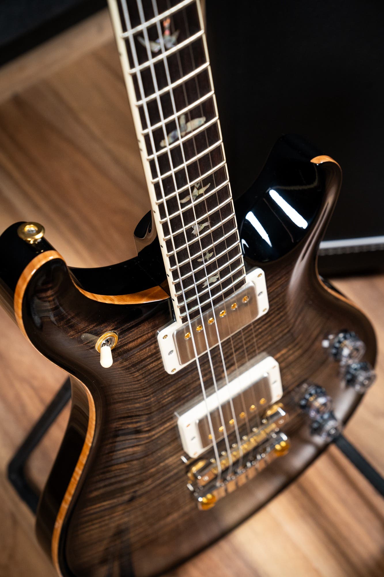 Paul Reed Smith (PRS) McCarty 594 - Charcoal Burst - 10 Top