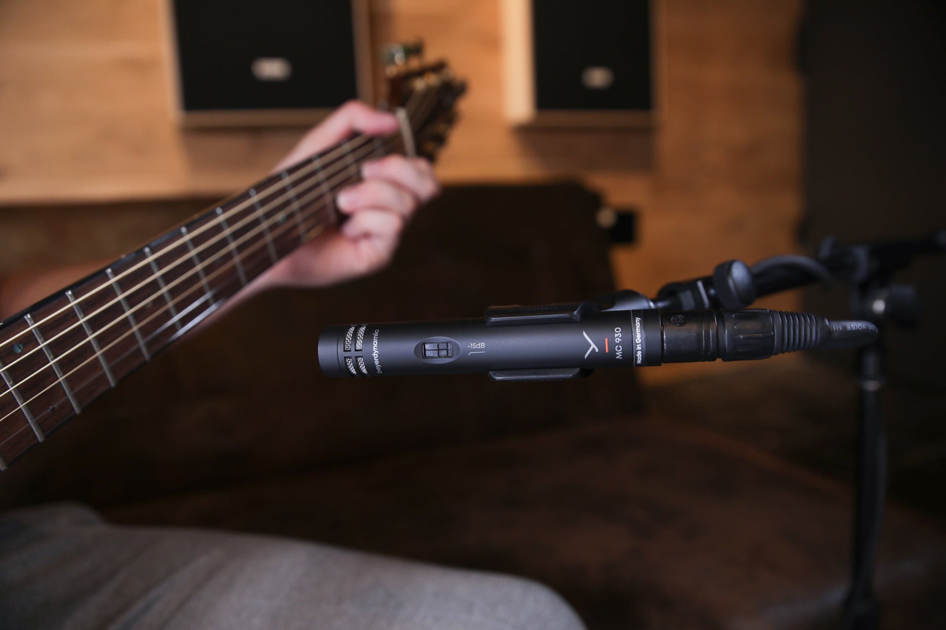 BeyerDynamic MC 930 Studio True Condenser Microphone