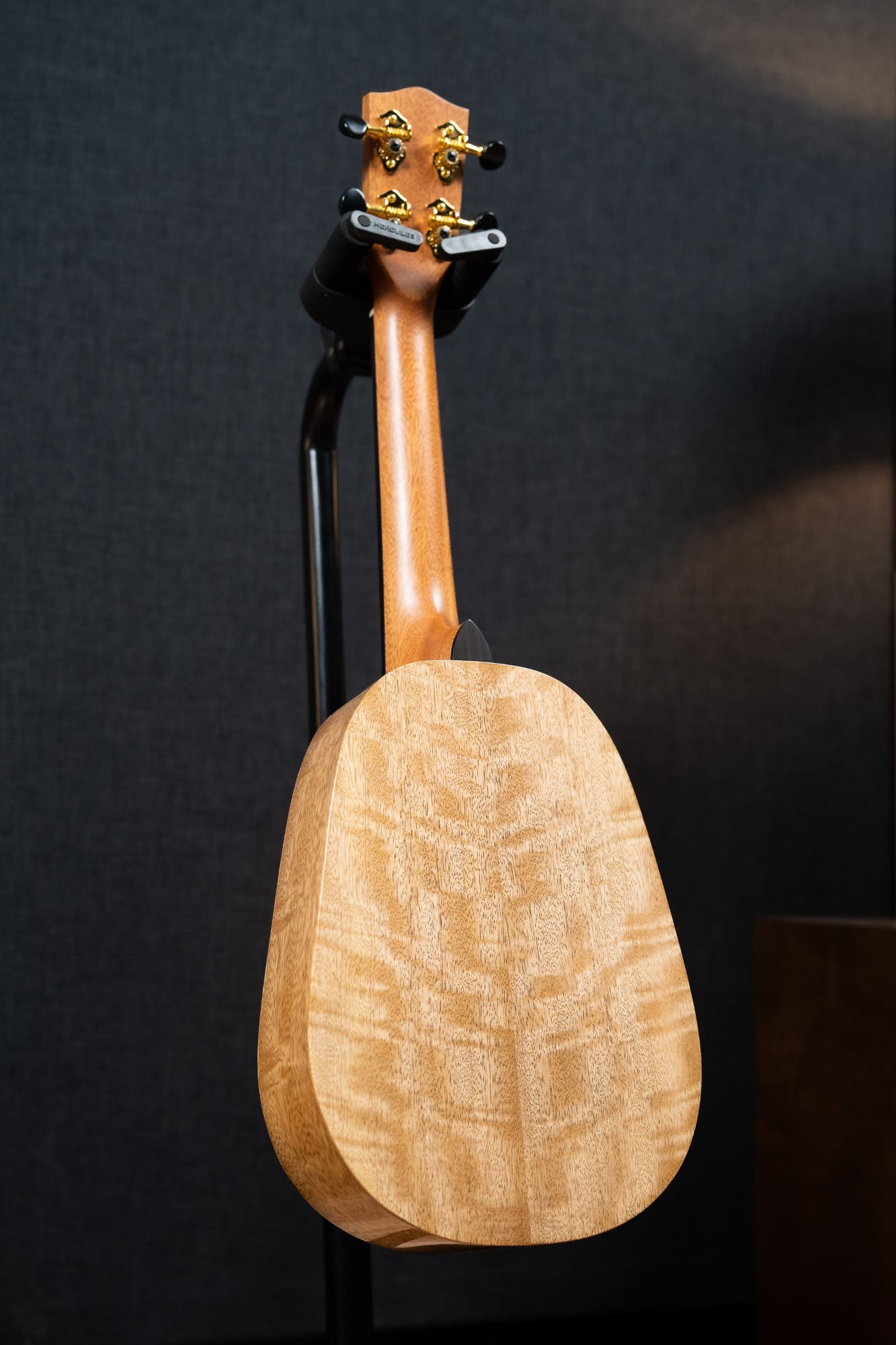 Pono MGCDP Mango Concert Pineapple Deluxe Gloss (PONO-MGCDP)