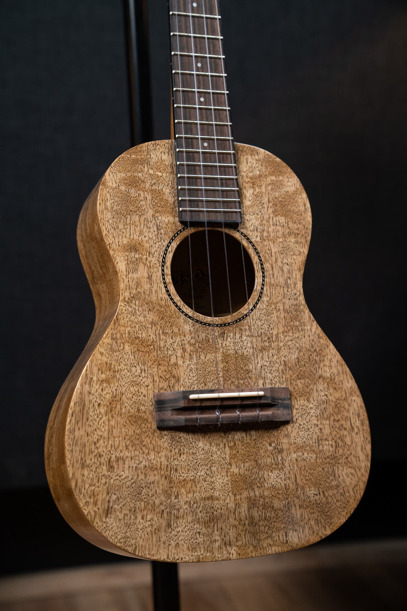 Pono MGTD Mango Tenor Deluxe Gloss (PONO-MGTD)