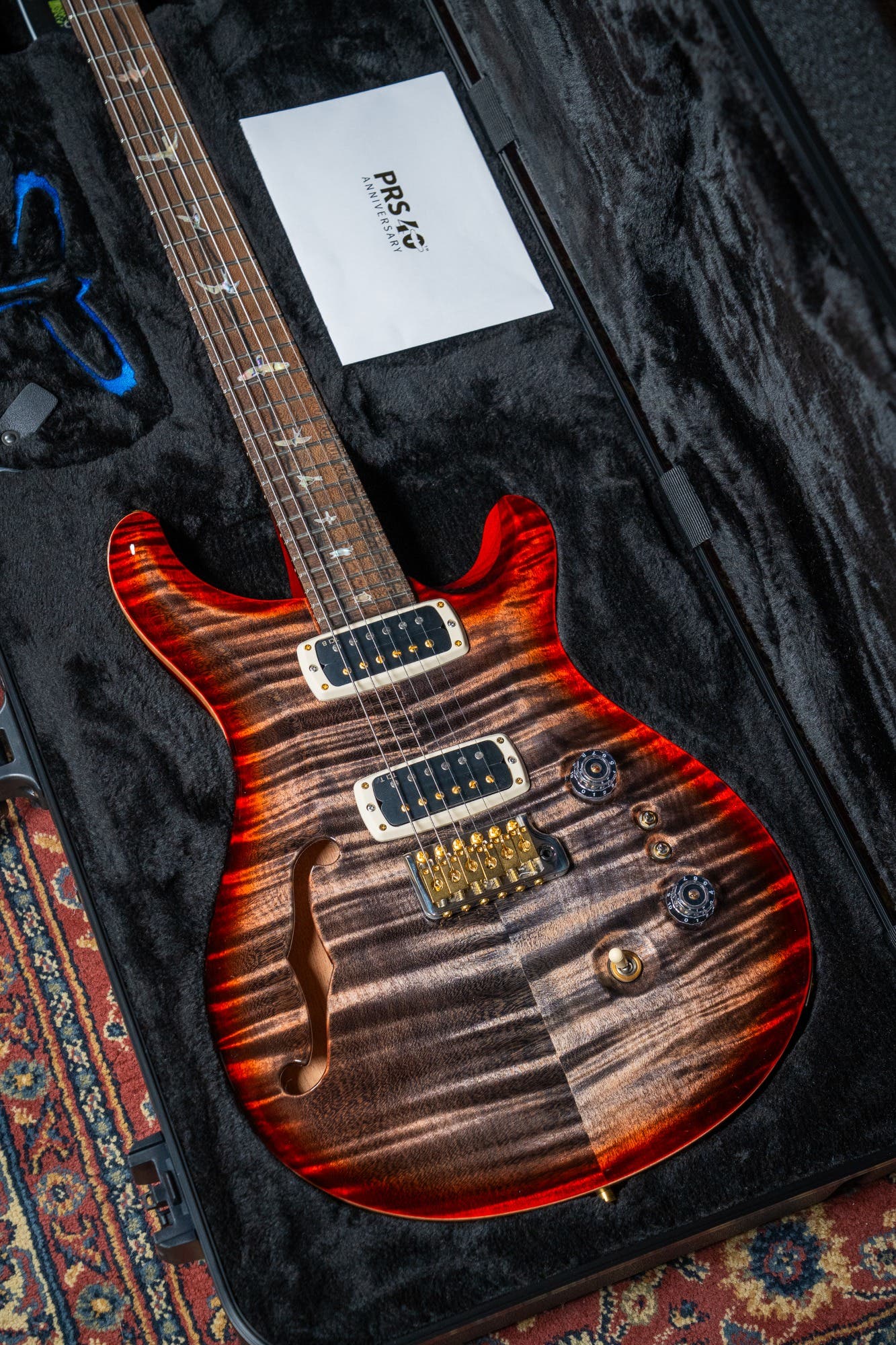 Paul Reed Smith (PRS) 40th Anniversary Custom 24-08 Semi Hollow Limited Edition - Charcoal Cherry Burst
