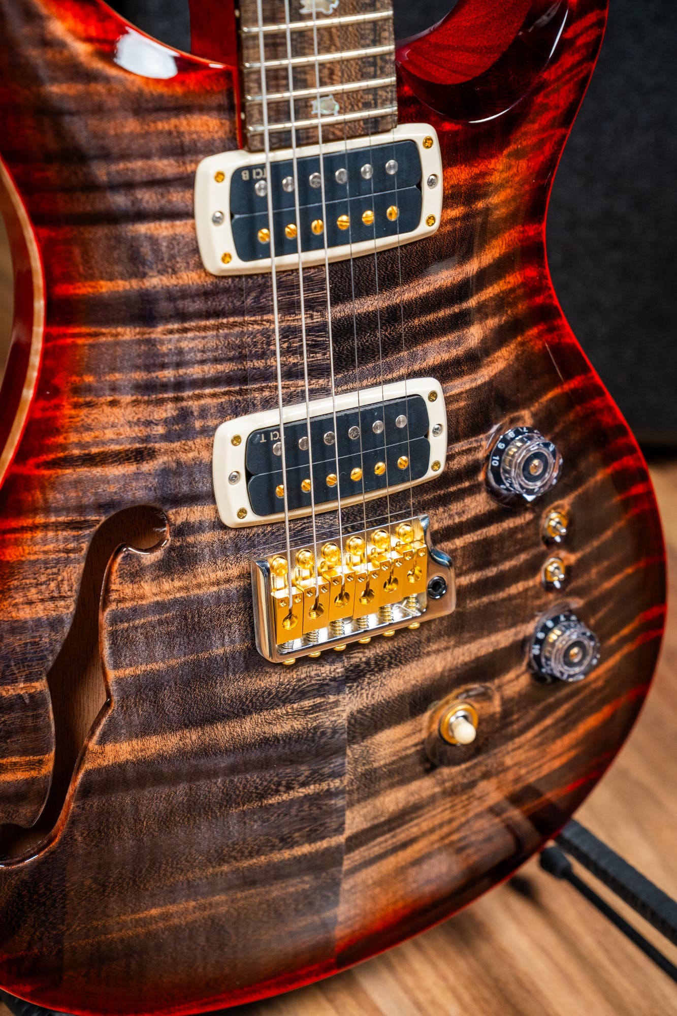 Paul Reed Smith (PRS) 40th Anniversary Custom 24-08 Semi Hollow Limited Edition - Charcoal Cherry Burst