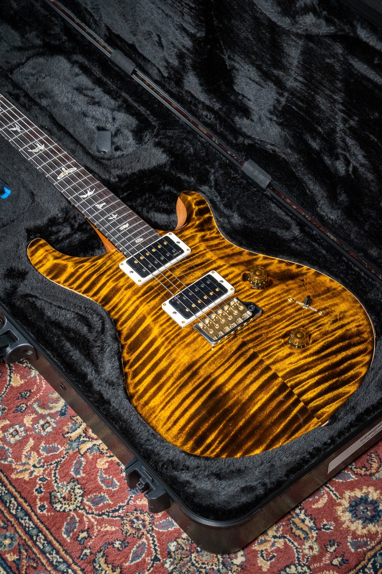 Paul Reed Smith (PRS) Custom 24 w/Pattern Thin Neck - Yellow Tiger - 10 Top