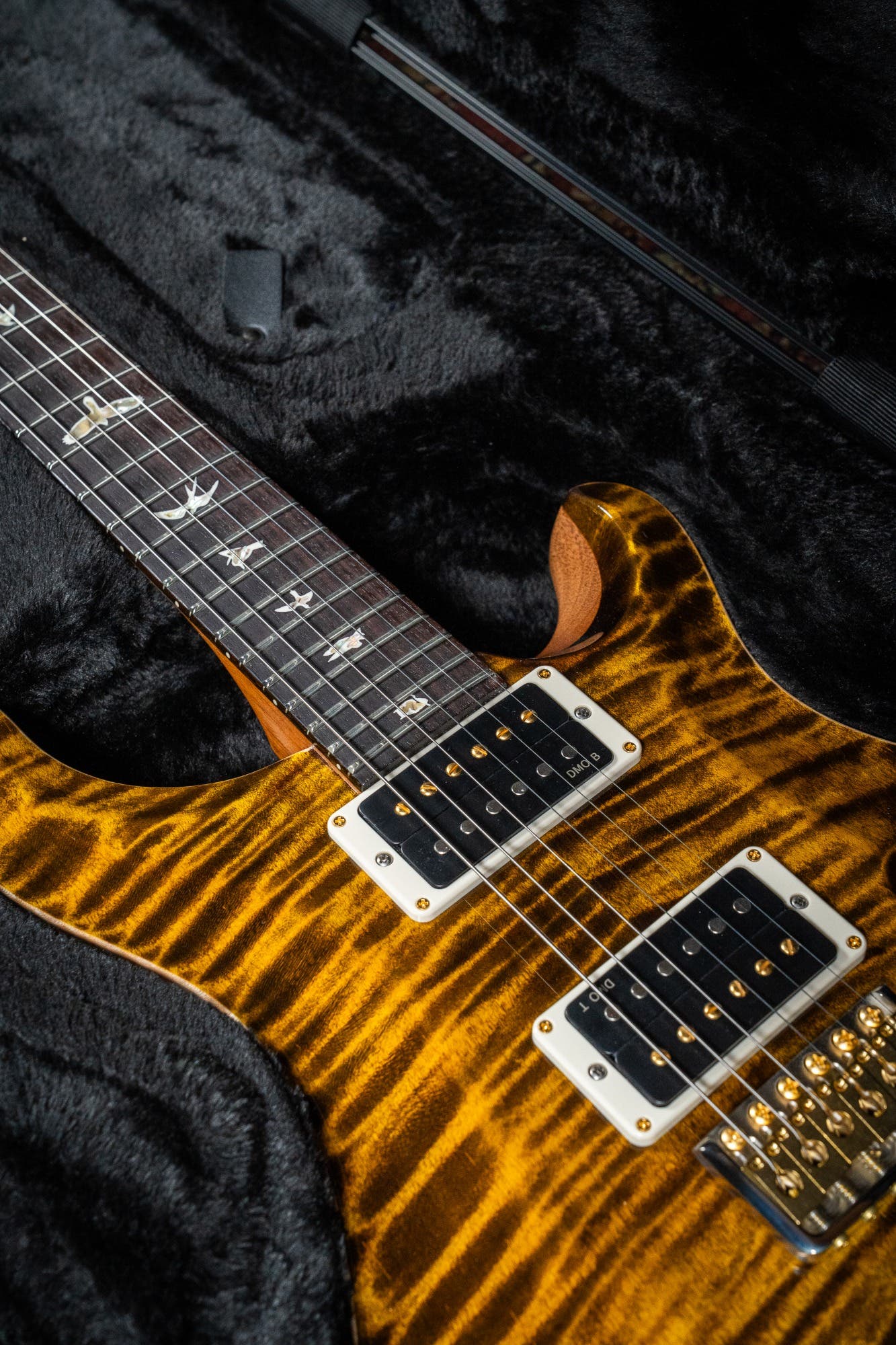 Paul Reed Smith (PRS) Custom 24 w/Pattern Thin Neck - Yellow Tiger - 10 Top