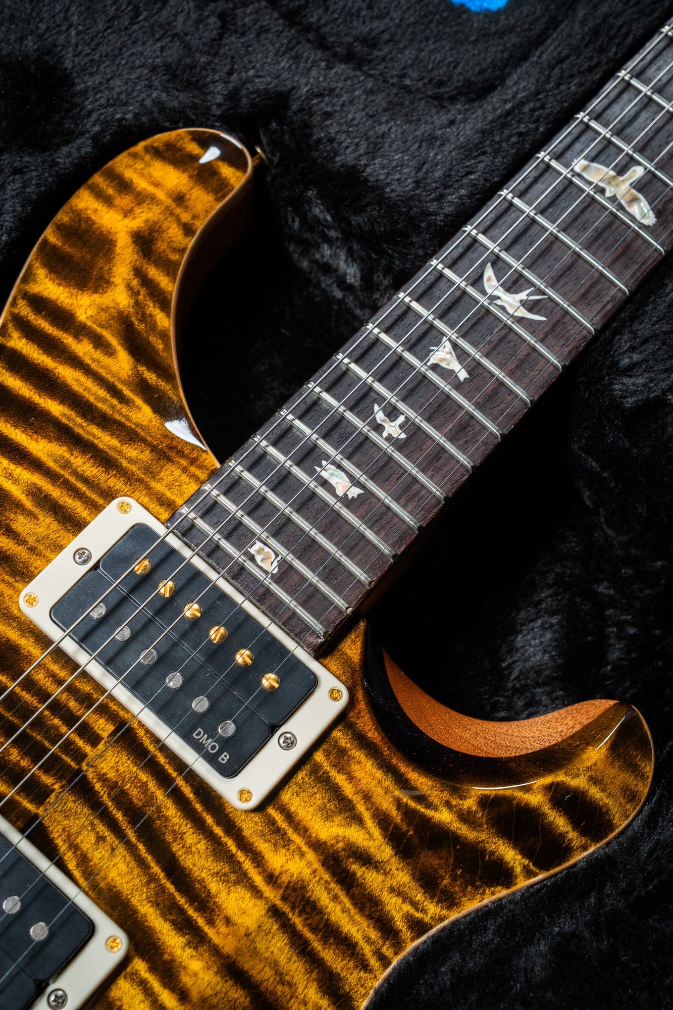 Paul Reed Smith (PRS) Custom 24 w/Pattern Thin Neck - Yellow Tiger - 10 Top