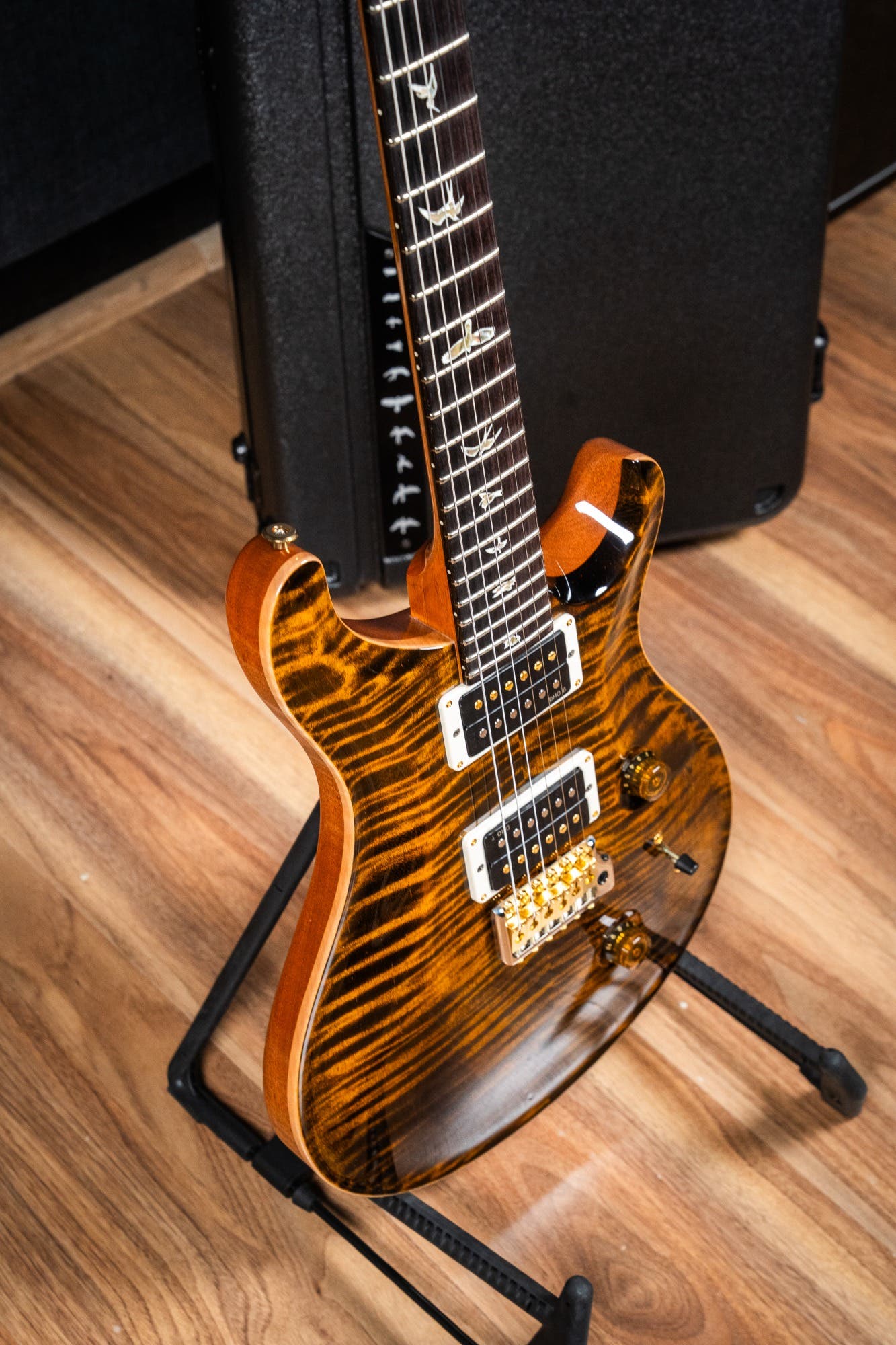 Paul Reed Smith (PRS) Custom 24 w/Pattern Thin Neck - Yellow Tiger - 10 Top