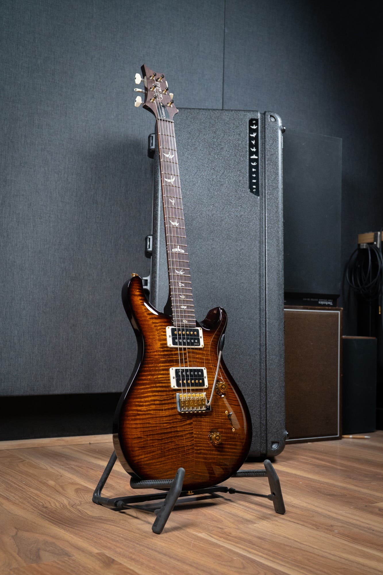 Paul Reed Smith (PRS) Custom 24 w/Pattern Thin Neck - Black Gold Burst - 10 Top