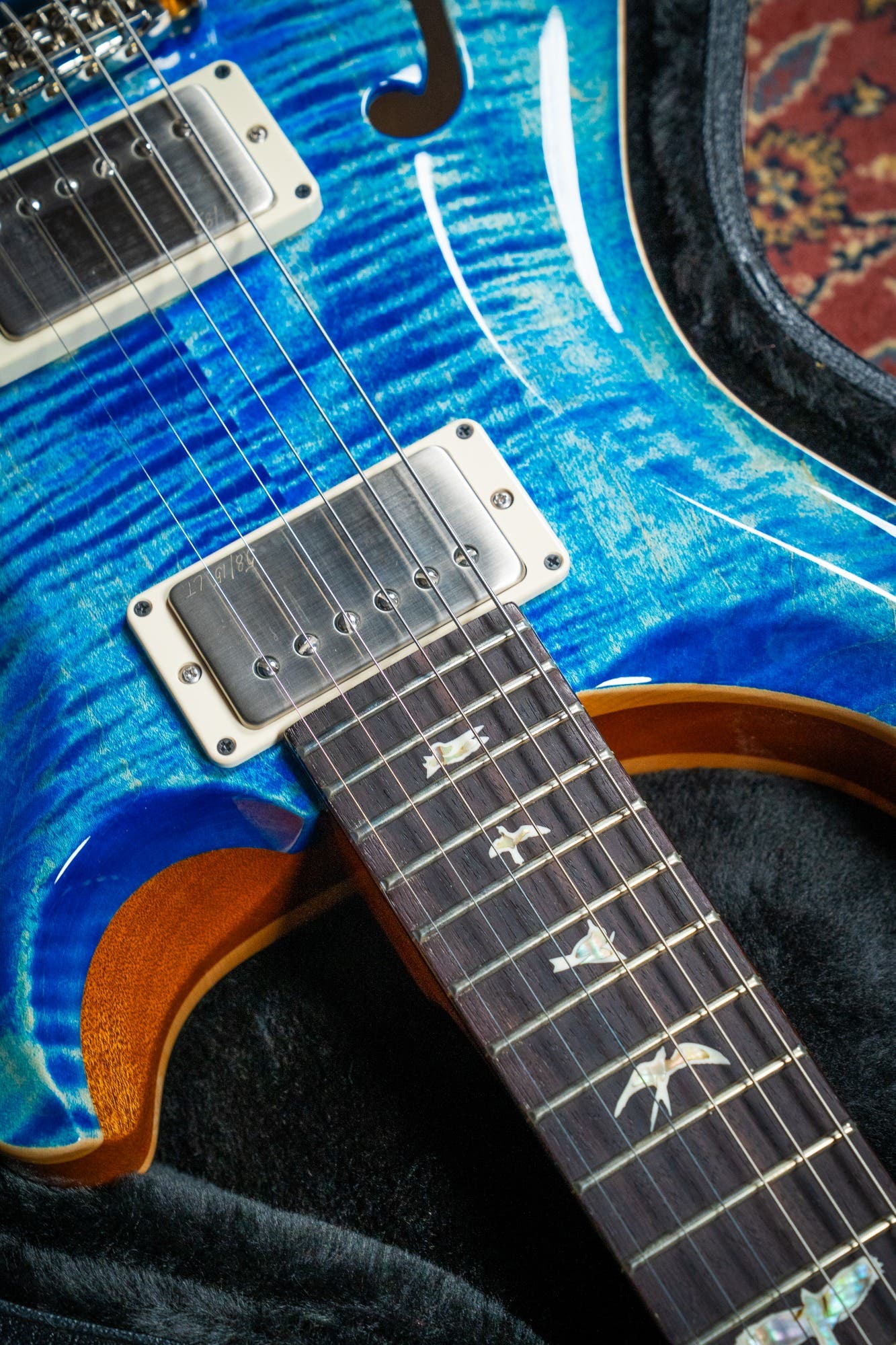 Paul Reed Smith (PRS) Hollowbody II Piezo w/Case - Faded Blue Jean