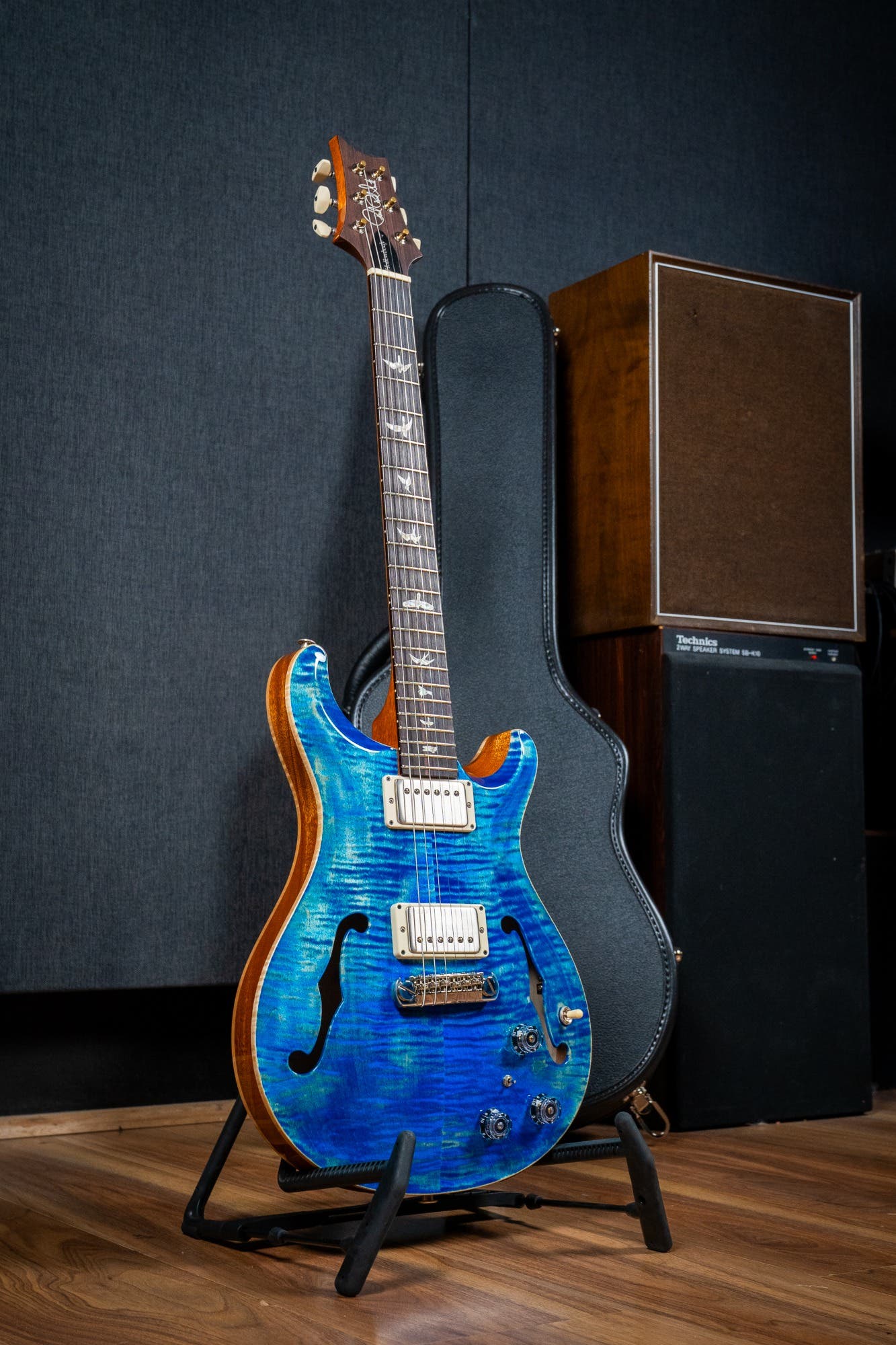 Paul Reed Smith (PRS) Hollowbody II Piezo w/Case - Faded Blue Jean