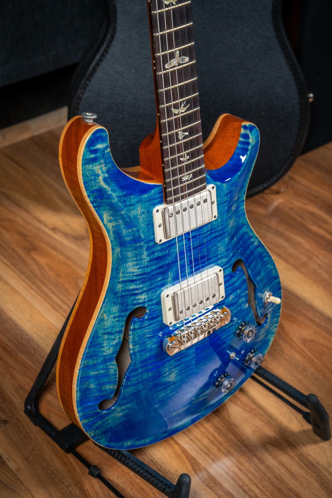 Paul Reed Smith (PRS) Hollowbody II Piezo w/Case - Faded Blue Jean