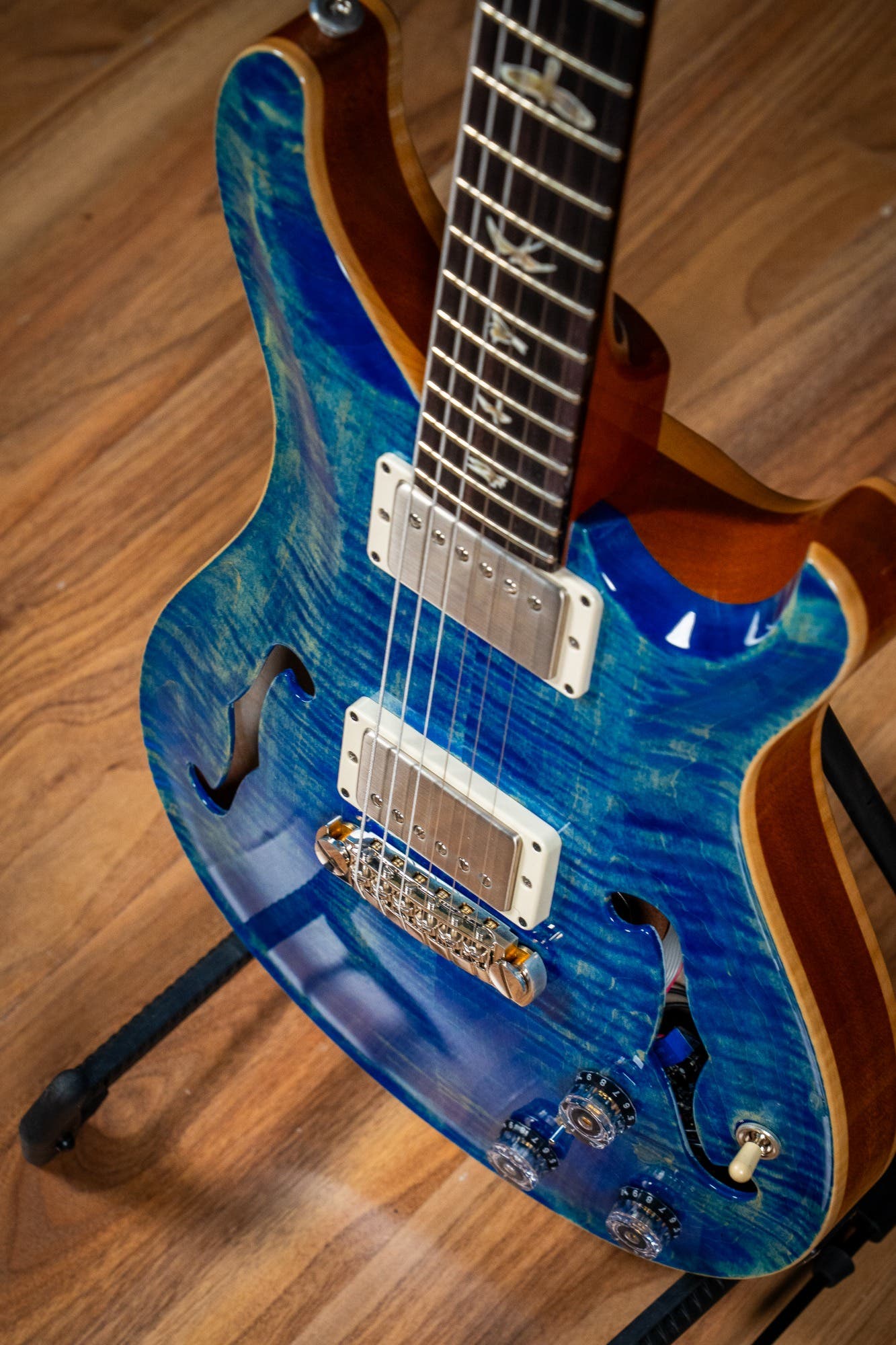 Paul Reed Smith (PRS) Hollowbody II Piezo w/Case - Faded Blue Jean