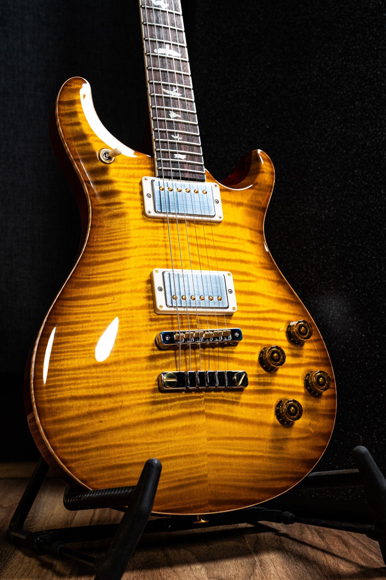 Paul Reed Smith (PRS) McCarty 594 - McCarty Sunburst - 10 Top