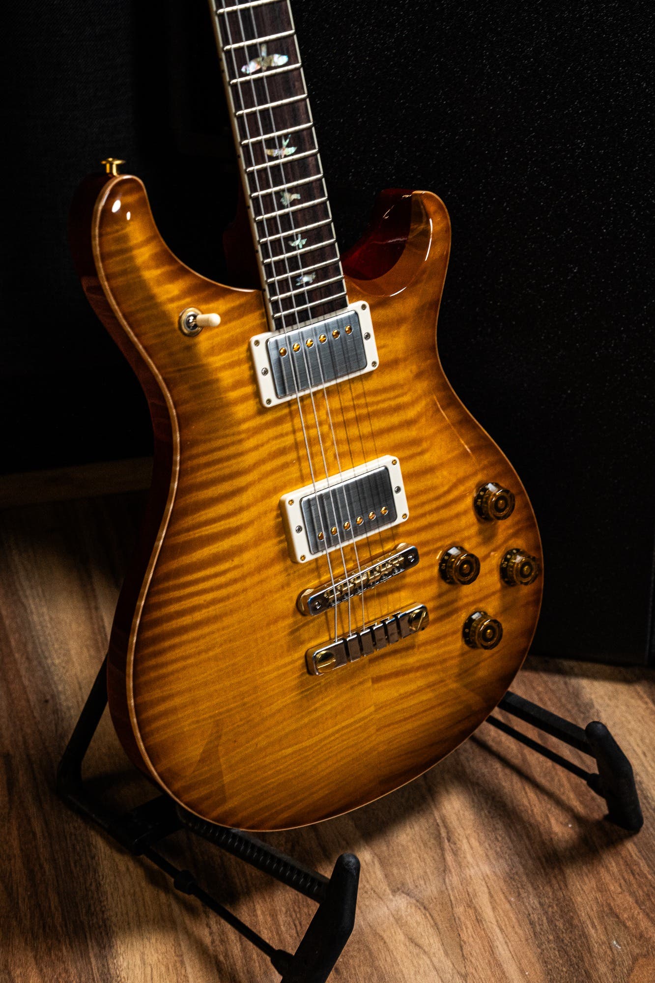 Paul Reed Smith (PRS) McCarty 594 - McCarty Sunburst - 10 Top