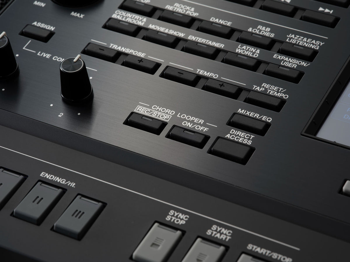 Yamaha PSRSX920 Digital Workstation / Arranger Keyboard