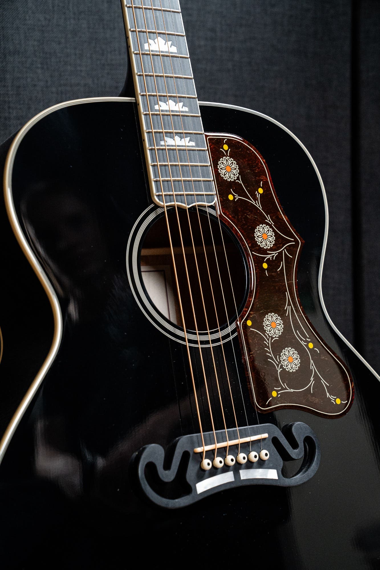 Sigma GJM-SG200BK Jumbo Acoustic Guitar - Black