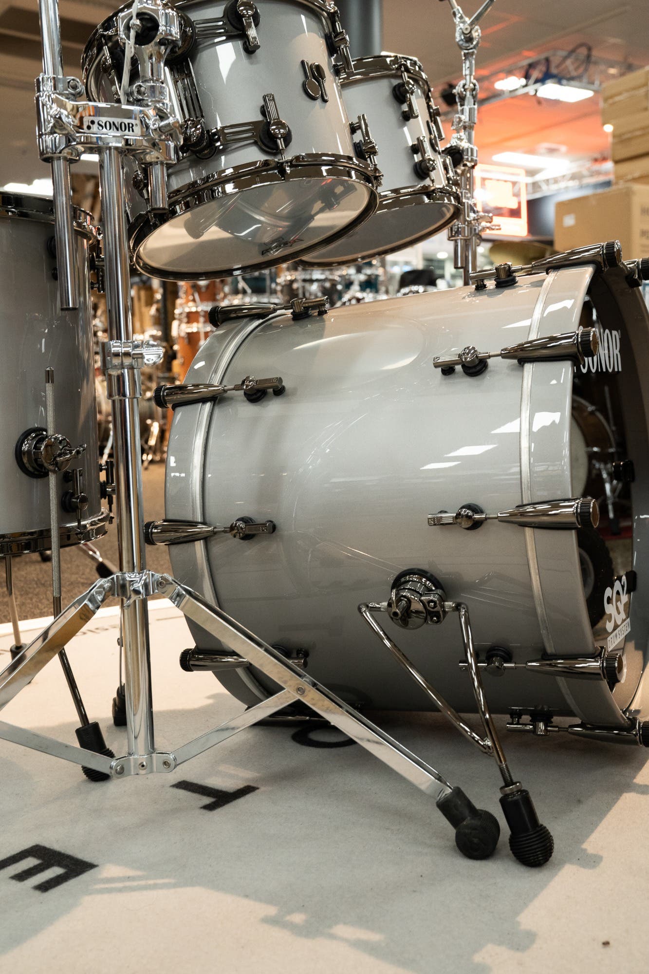 Sonor SQ2 4pc Drum Kit - Shell Pack - Grey Aluminium Lacquer / Black HW (10x8 12x9 16x16 22x17)