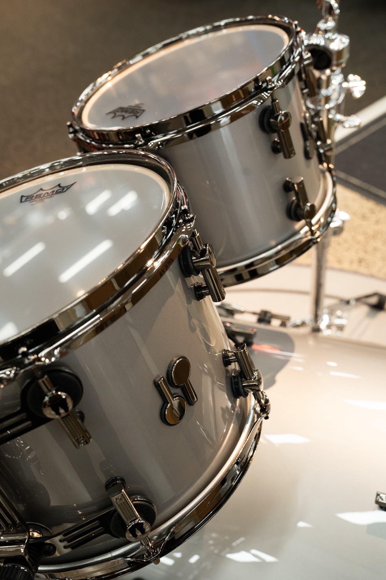 Sonor SQ2 4pc Drum Kit - Shell Pack - Grey Aluminium Lacquer / Black HW (10x8 12x9 16x16 22x17)