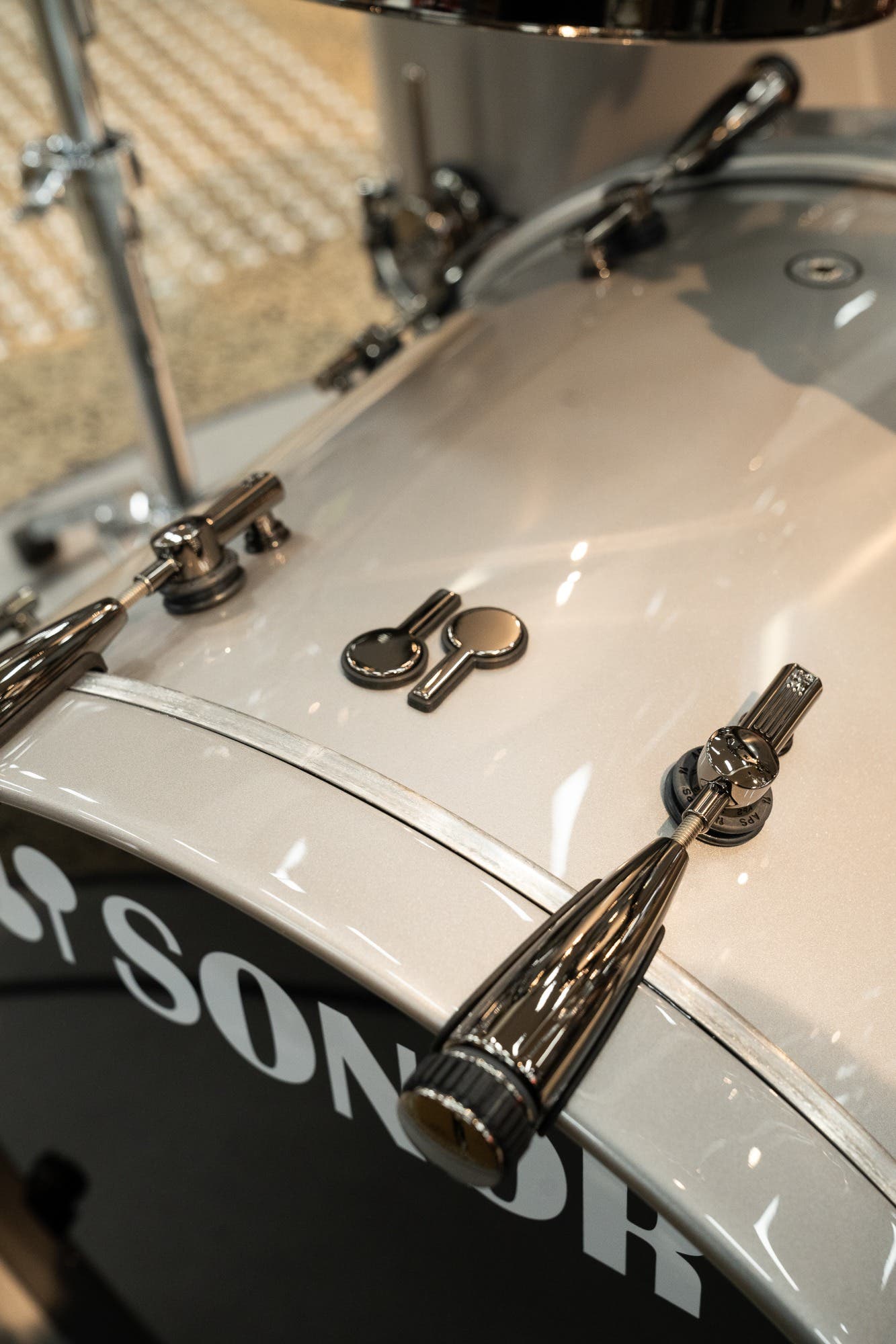 Sonor SQ2 4pc Drum Kit - Shell Pack - Grey Aluminium Lacquer / Black HW (10x8 12x9 16x16 22x17)