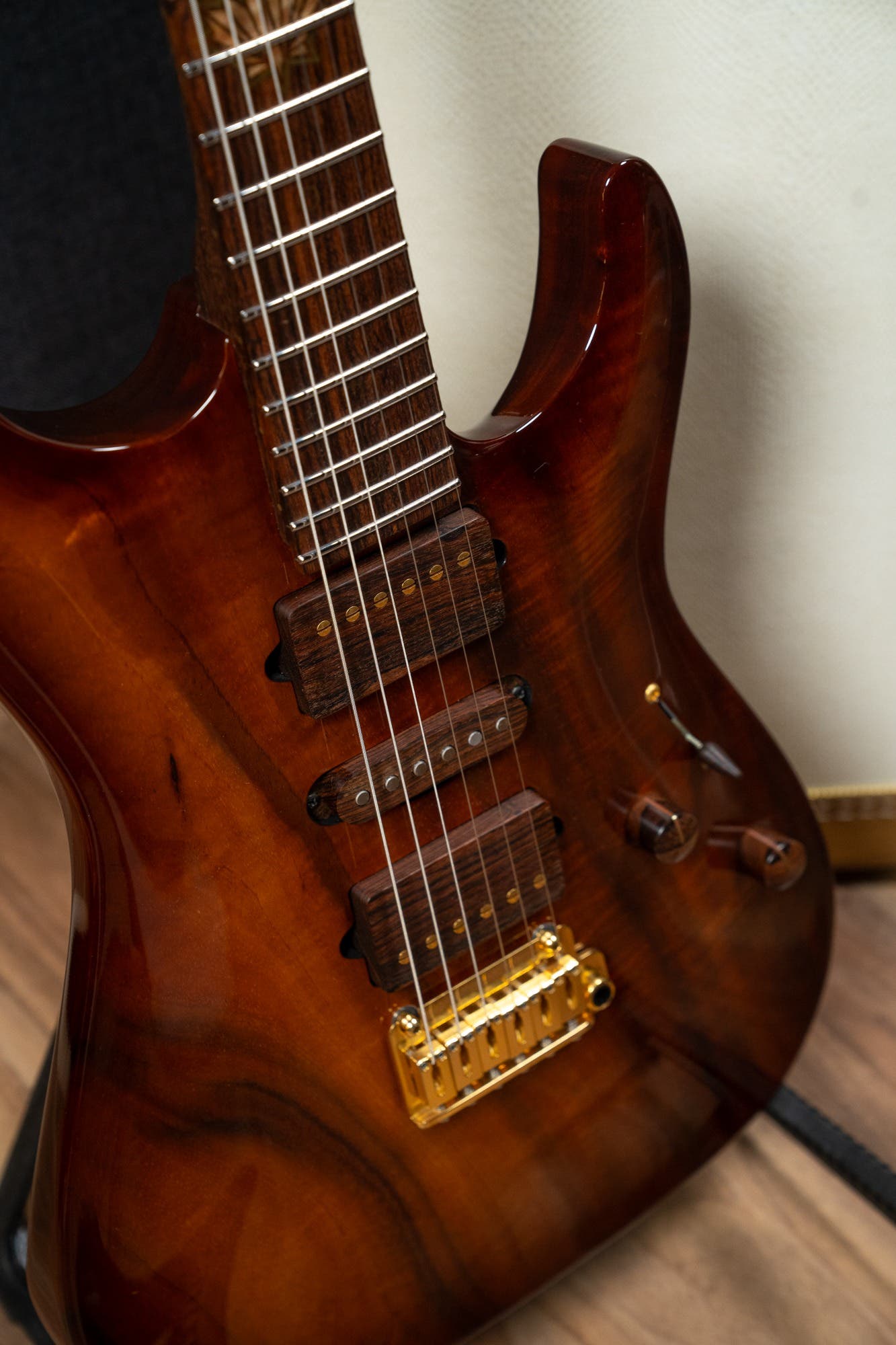 Suhr 2015 Collection Standard Carve-Top (1of10, #27151) Natural Burst - Pre-Owned