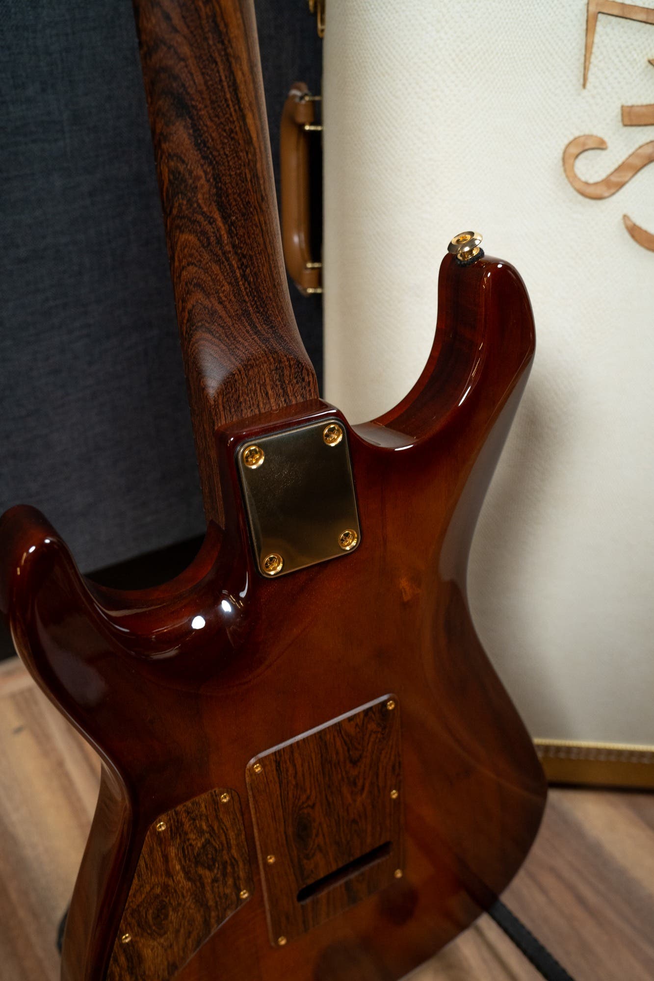 Suhr 2015 Collection Standard Carve-Top (1of10, #27151) Natural Burst - Pre-Owned